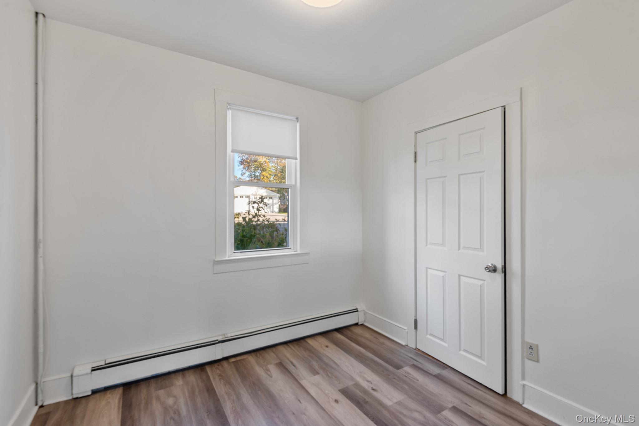 Single Family Woodland  Suffolk County, NY 11754, MLS-931604-14