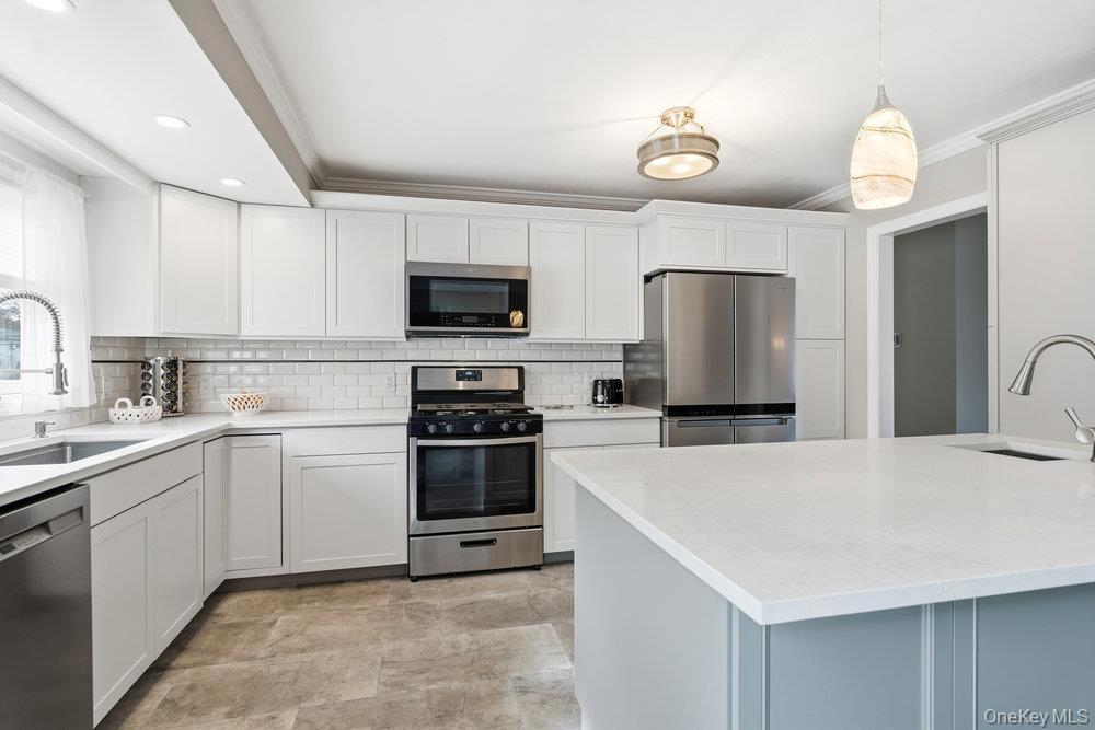 Single Family Church  Suffolk County, NY 11741, MLS-931606-16