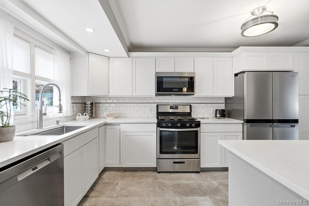 Single Family Church  Suffolk County, NY 11741, MLS-931606-18