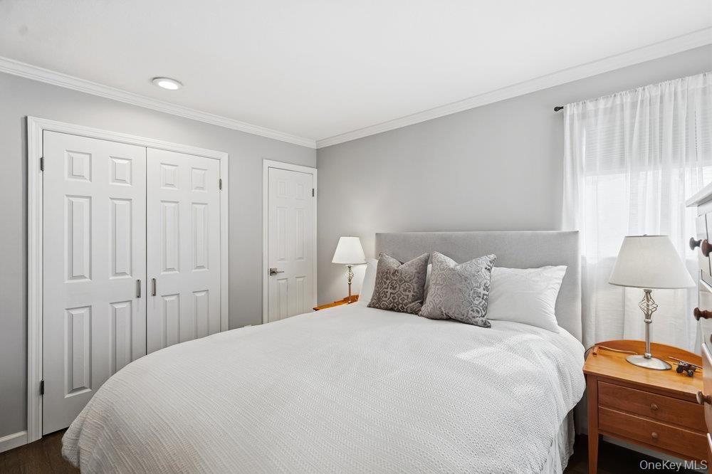 Single Family Church  Suffolk County, NY 11741, MLS-931606-25