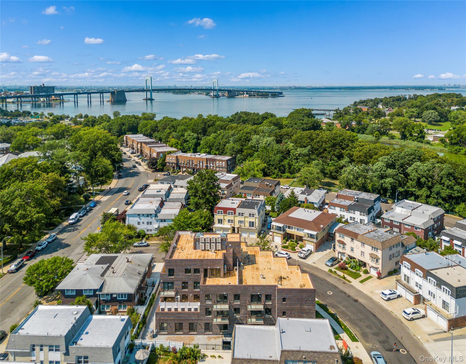 Condo 15 Queens, NY 11360, MLS-931609-3