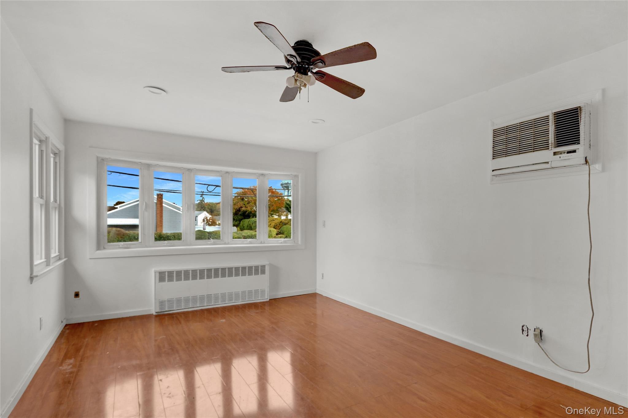 Single Family Boundary Nassau County, NY 11758, MLS-931651-7