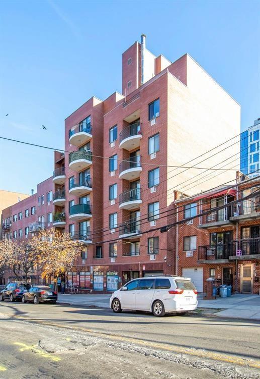 Condo 35th  Queens, NY 11354, MLS-931659-19