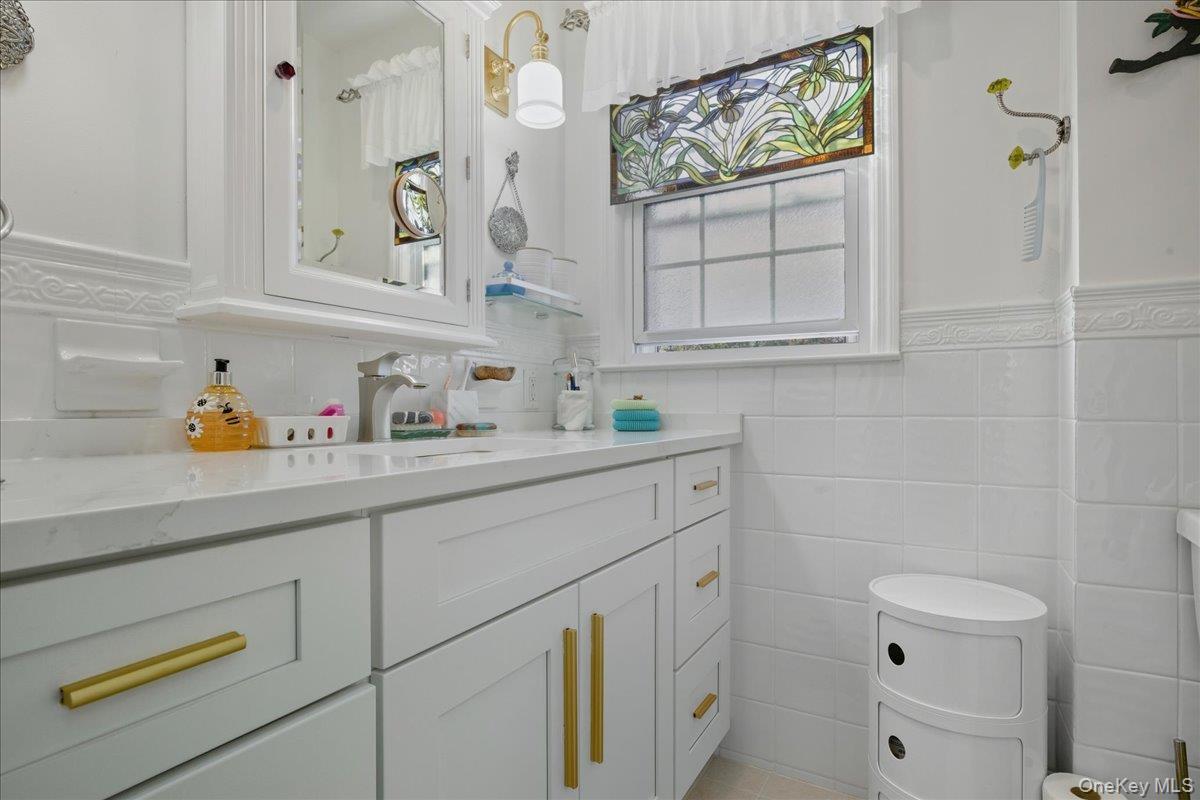 Single Family Harrison  Nassau County, NY 11530, MLS-931662-13