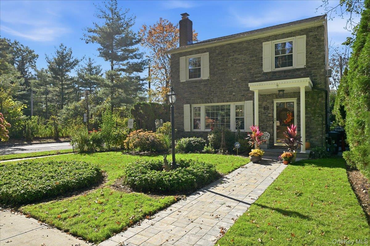 Single Family Harrison  Nassau County, NY 11530, MLS-931662-2