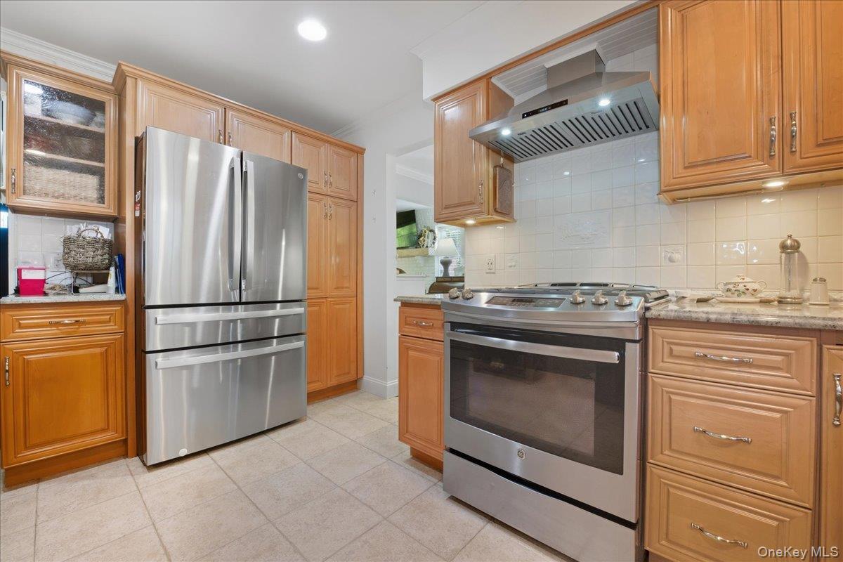 Single Family Harrison  Nassau County, NY 11530, MLS-931662-9