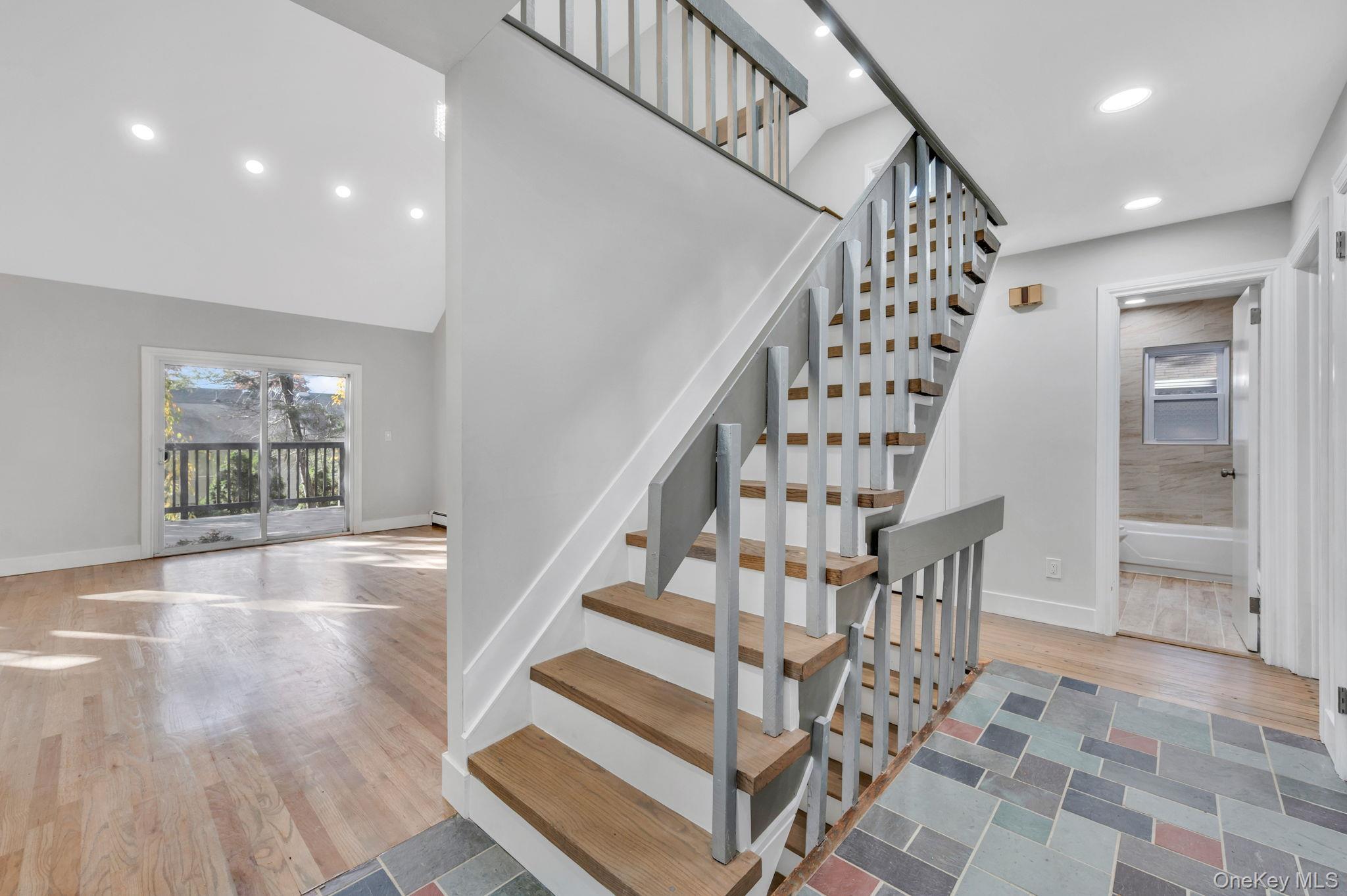 Single Family Sanford Suffolk County, NY 11746, MLS-931667-3