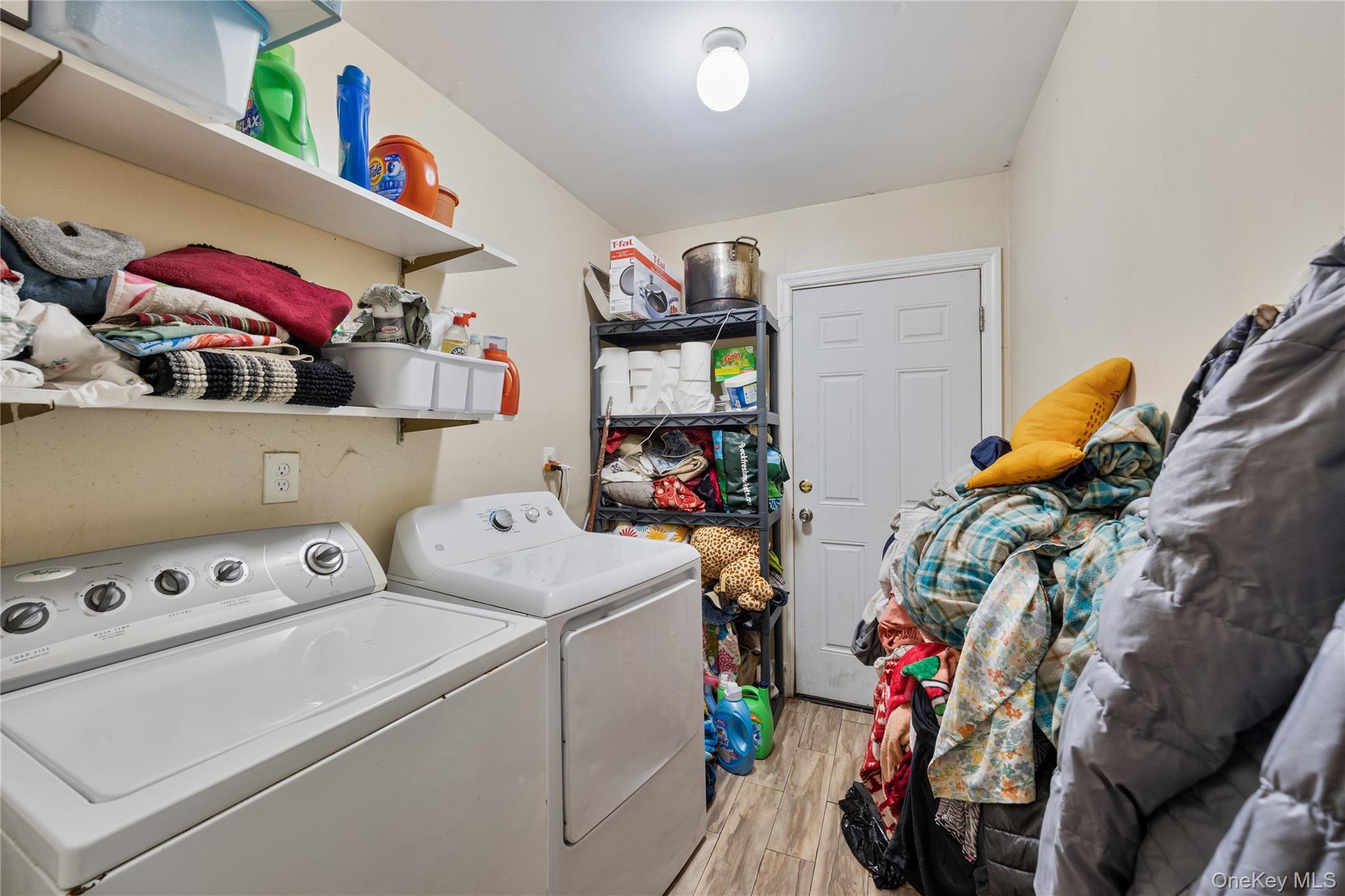 Single Family Tioken Rockland County, NY 10977, MLS-931668-17