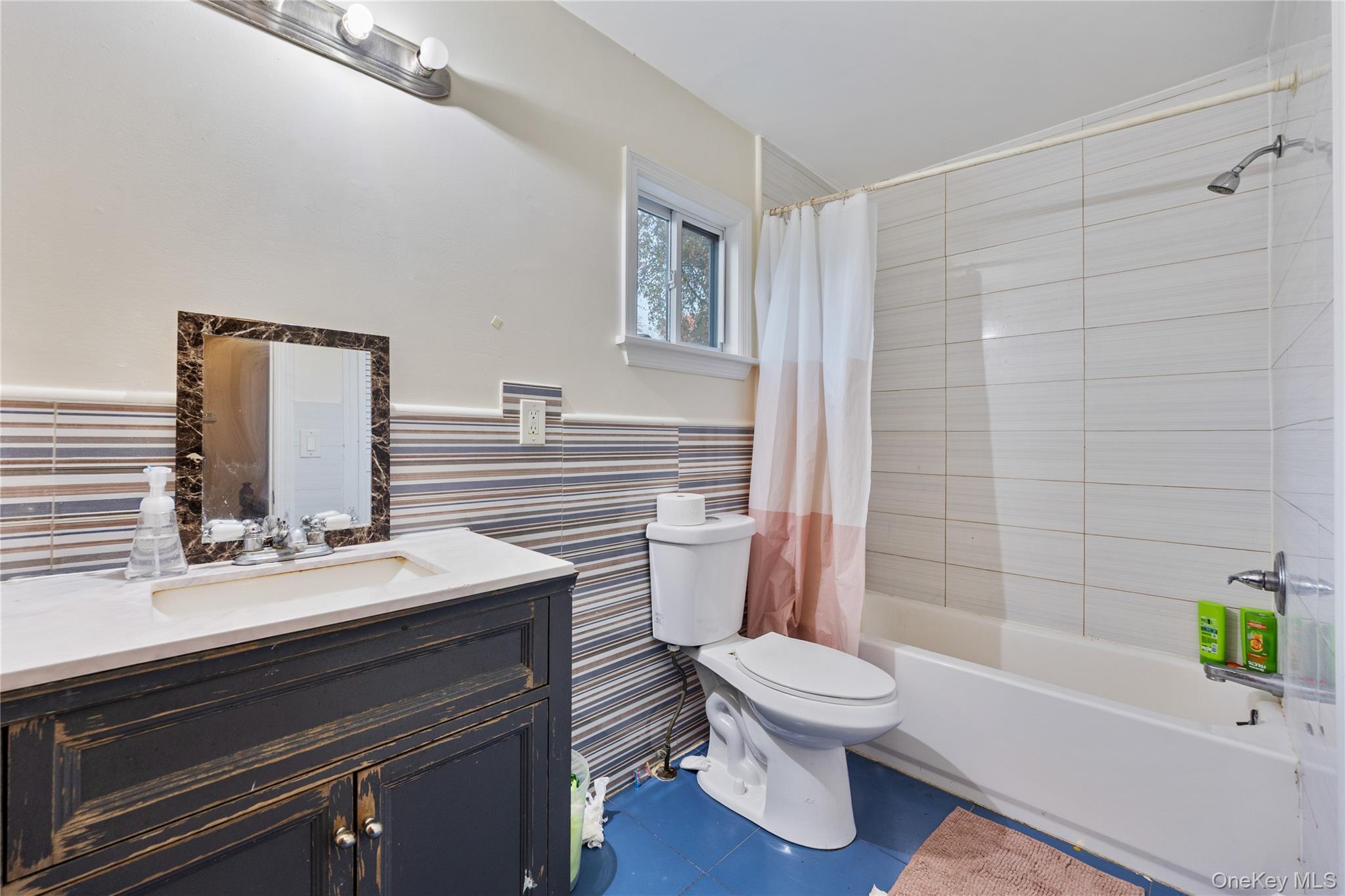 Single Family Tioken Rockland County, NY 10977, MLS-931668-24