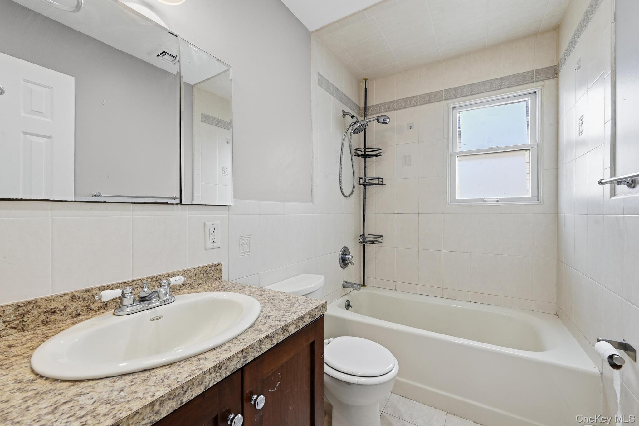 Single Family First  Nassau County, NY 11010, MLS-931676-16