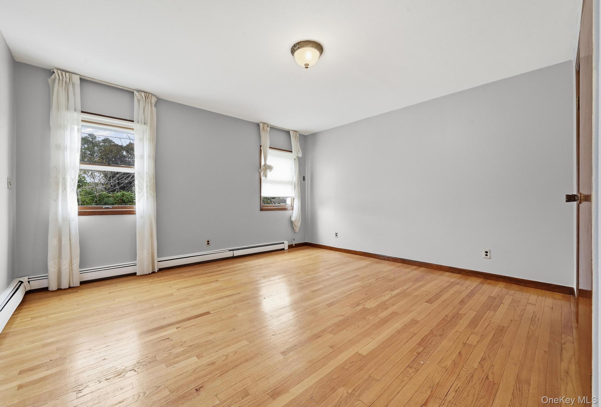 Single Family First  Nassau County, NY 11010, MLS-931676-8