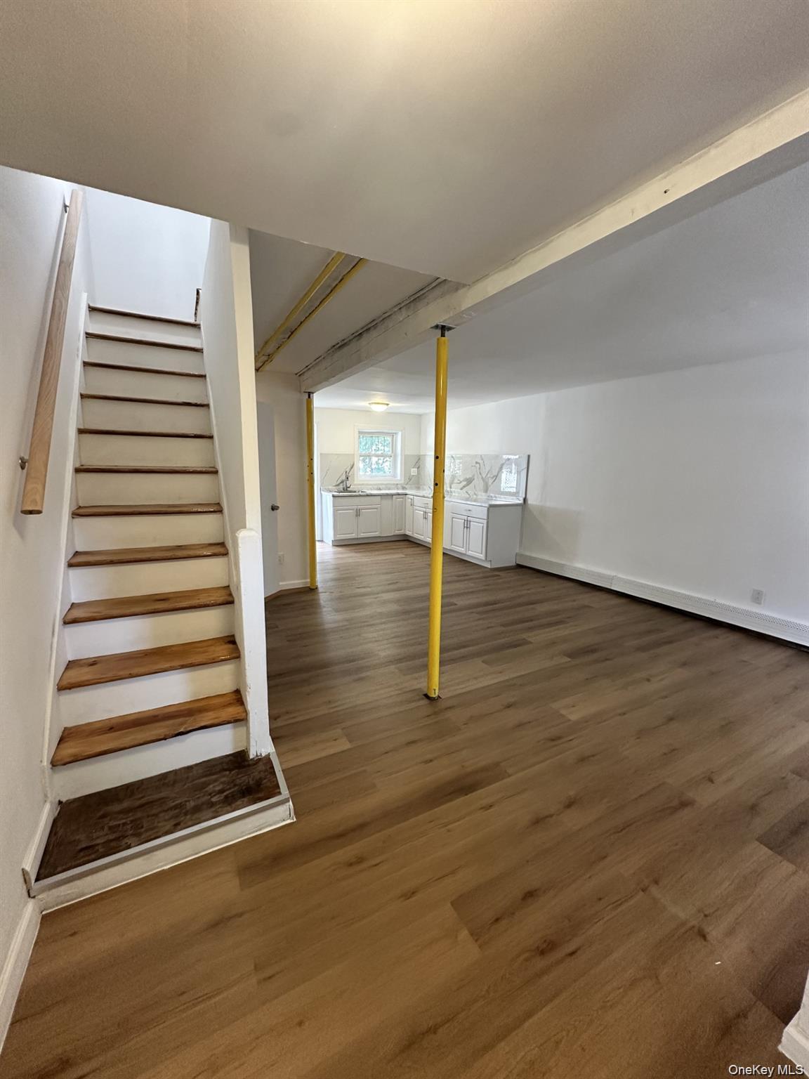 Single Family 228th Bronx, NY 10466, MLS-931700-12