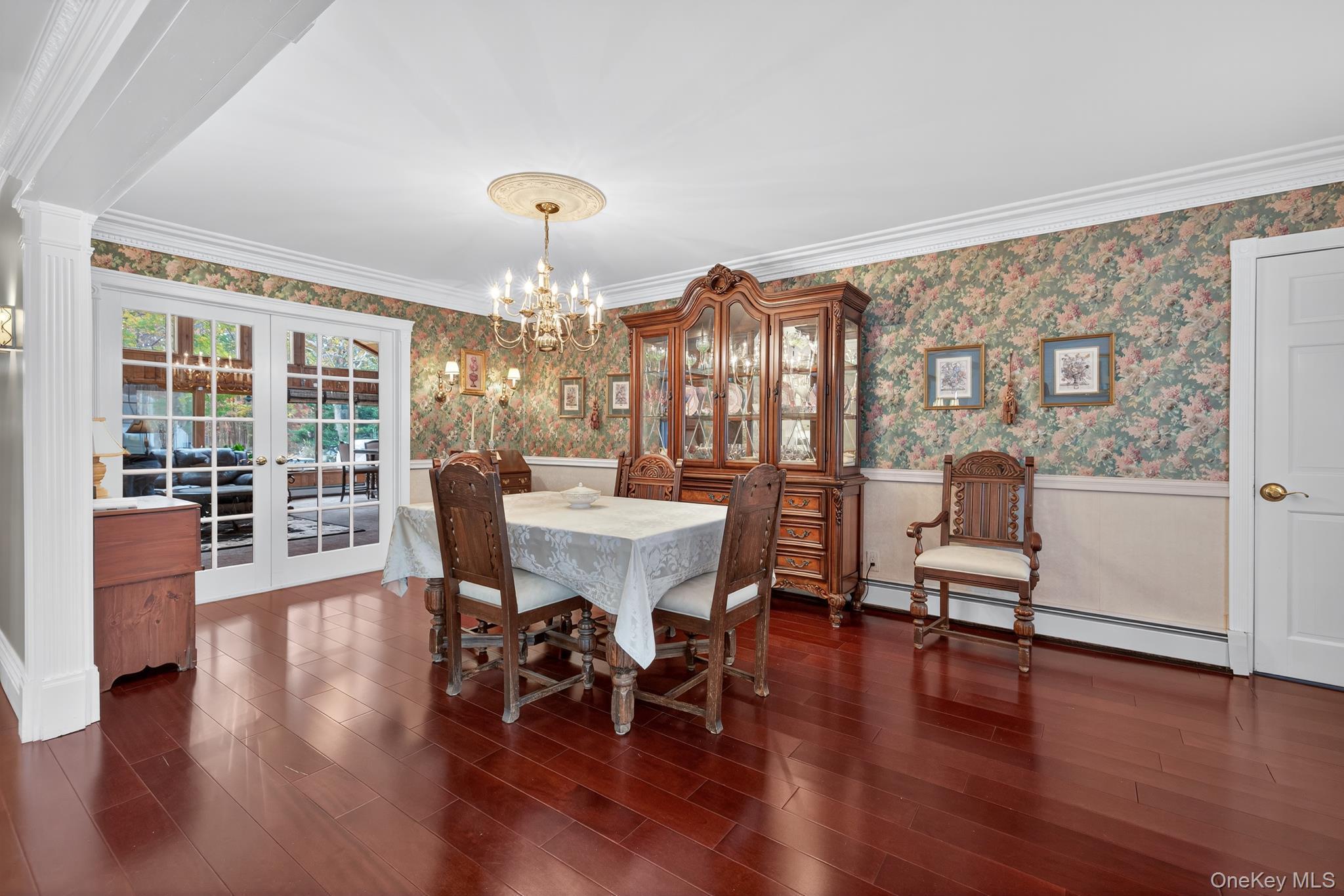 Single Family 8th  Suffolk County, NY 11716, MLS-931704-15