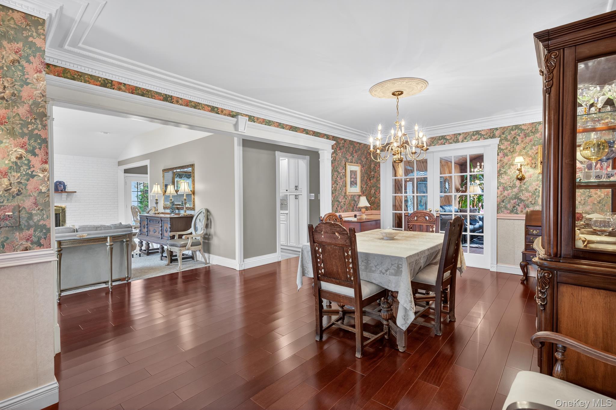 Single Family 8th  Suffolk County, NY 11716, MLS-931704-16