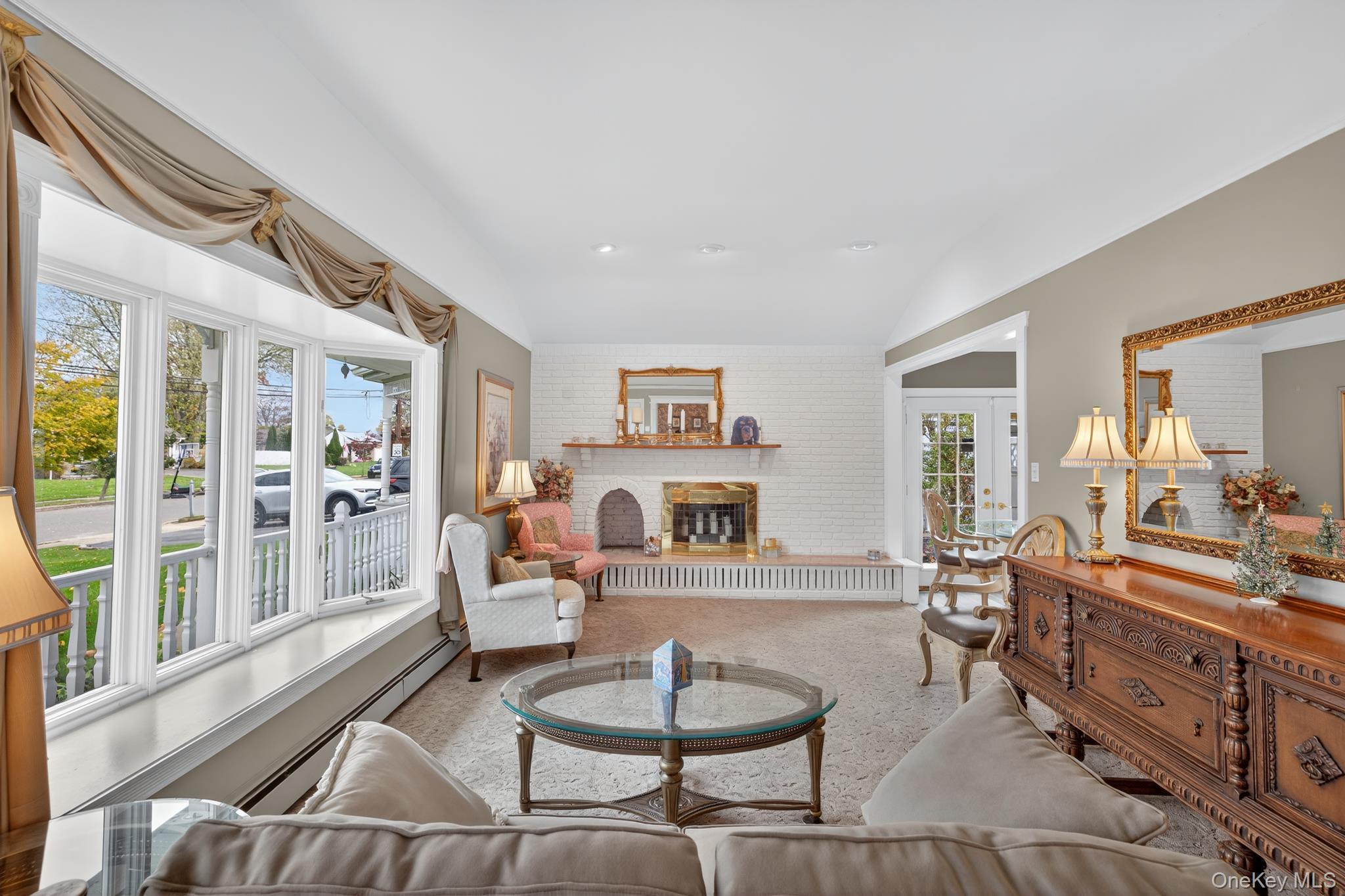 Single Family 8th  Suffolk County, NY 11716, MLS-931704-17