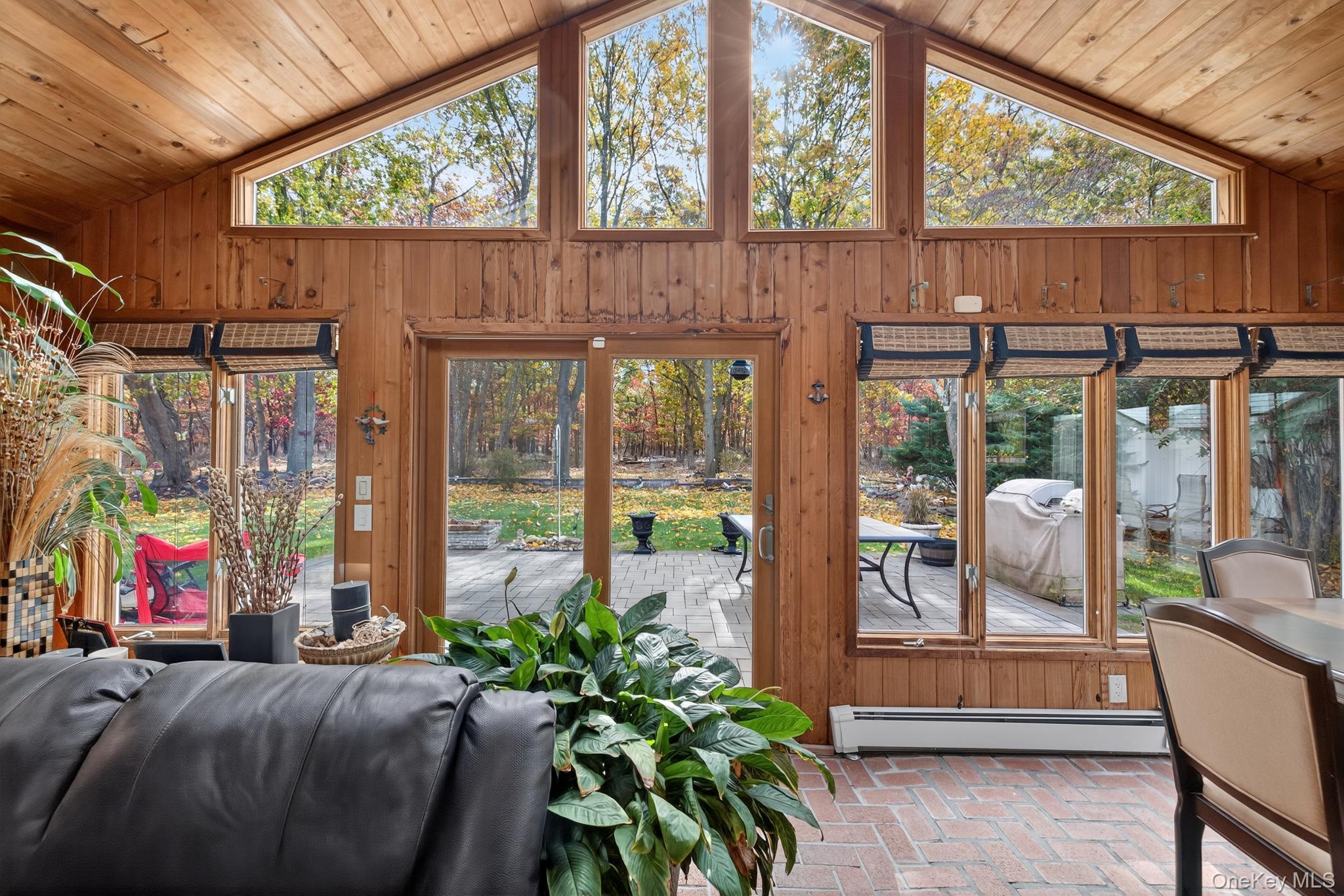 Single Family 8th  Suffolk County, NY 11716, MLS-931704-23