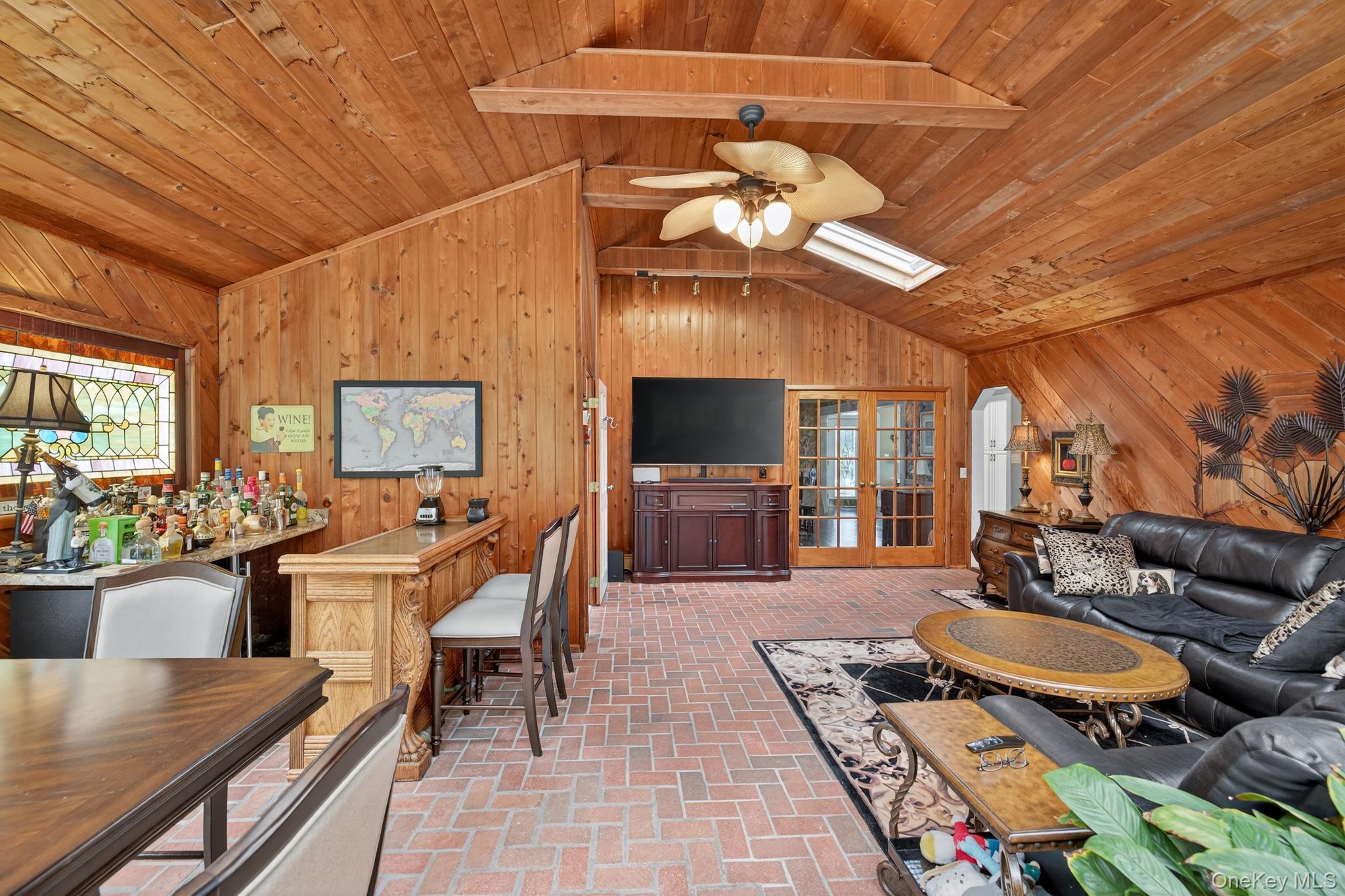 Single Family 8th  Suffolk County, NY 11716, MLS-931704-24