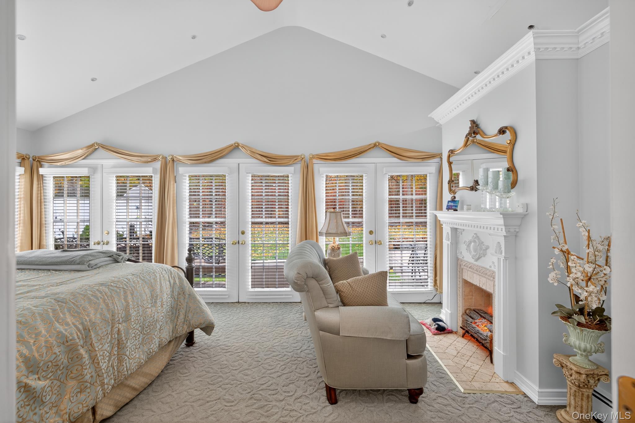 Single Family 8th  Suffolk County, NY 11716, MLS-931704-27