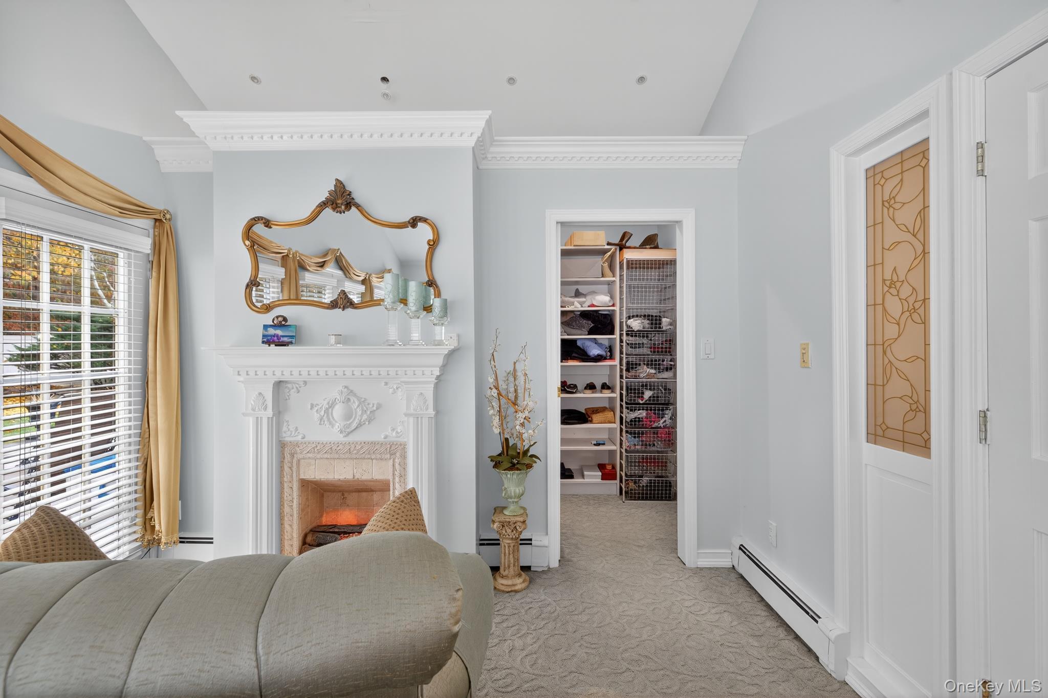 Single Family 8th  Suffolk County, NY 11716, MLS-931704-29