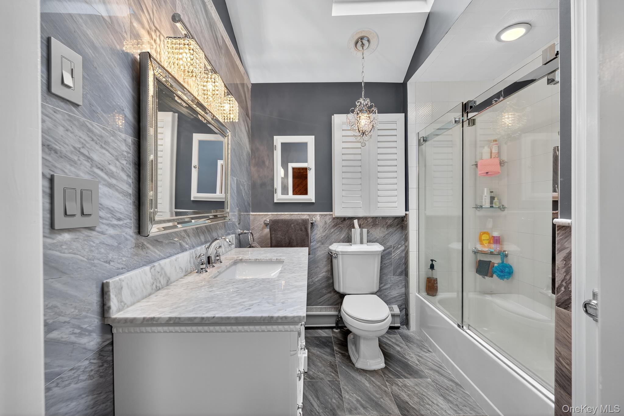 Single Family 8th  Suffolk County, NY 11716, MLS-931704-30