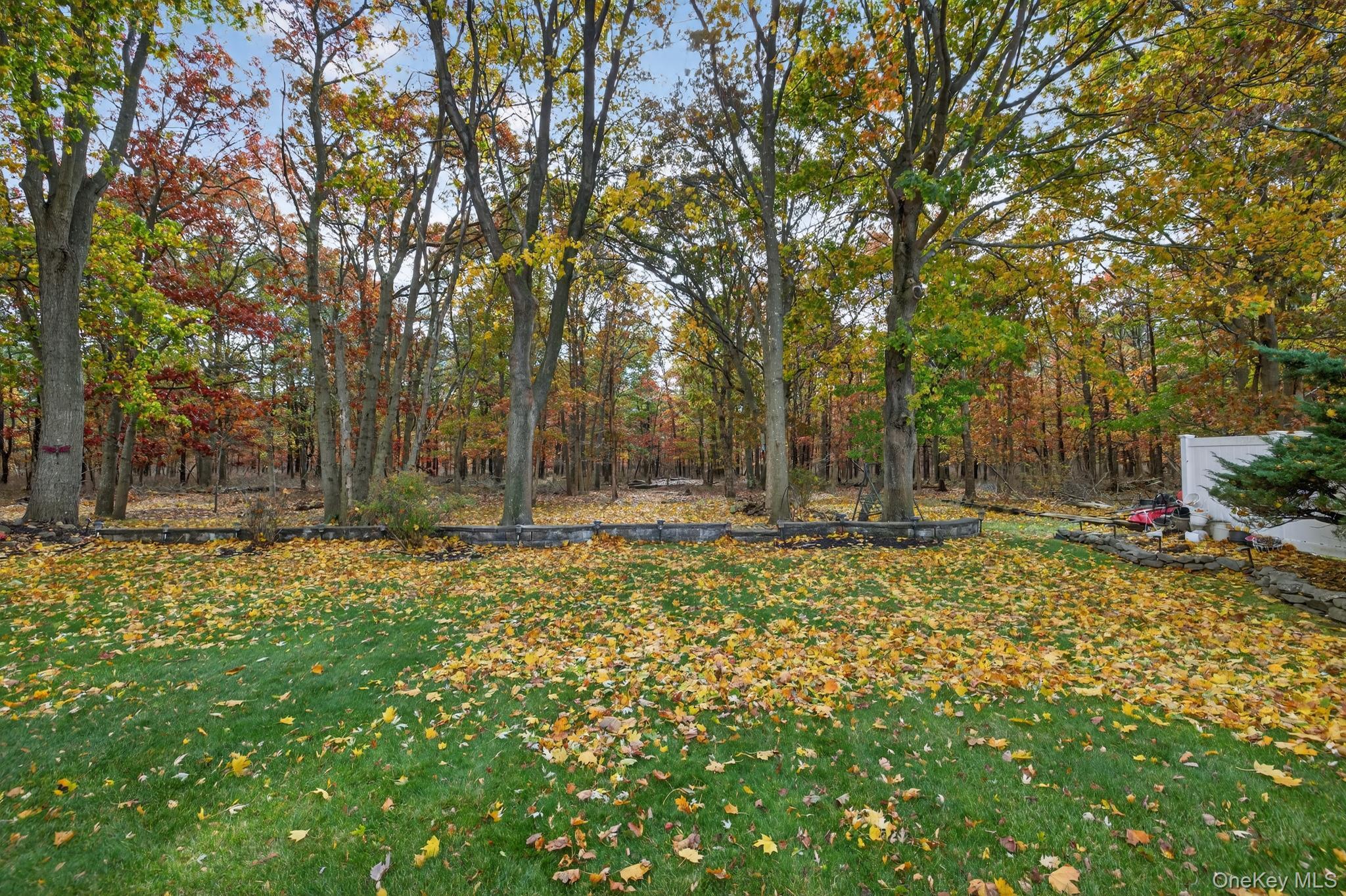 Single Family 8th  Suffolk County, NY 11716, MLS-931704-34