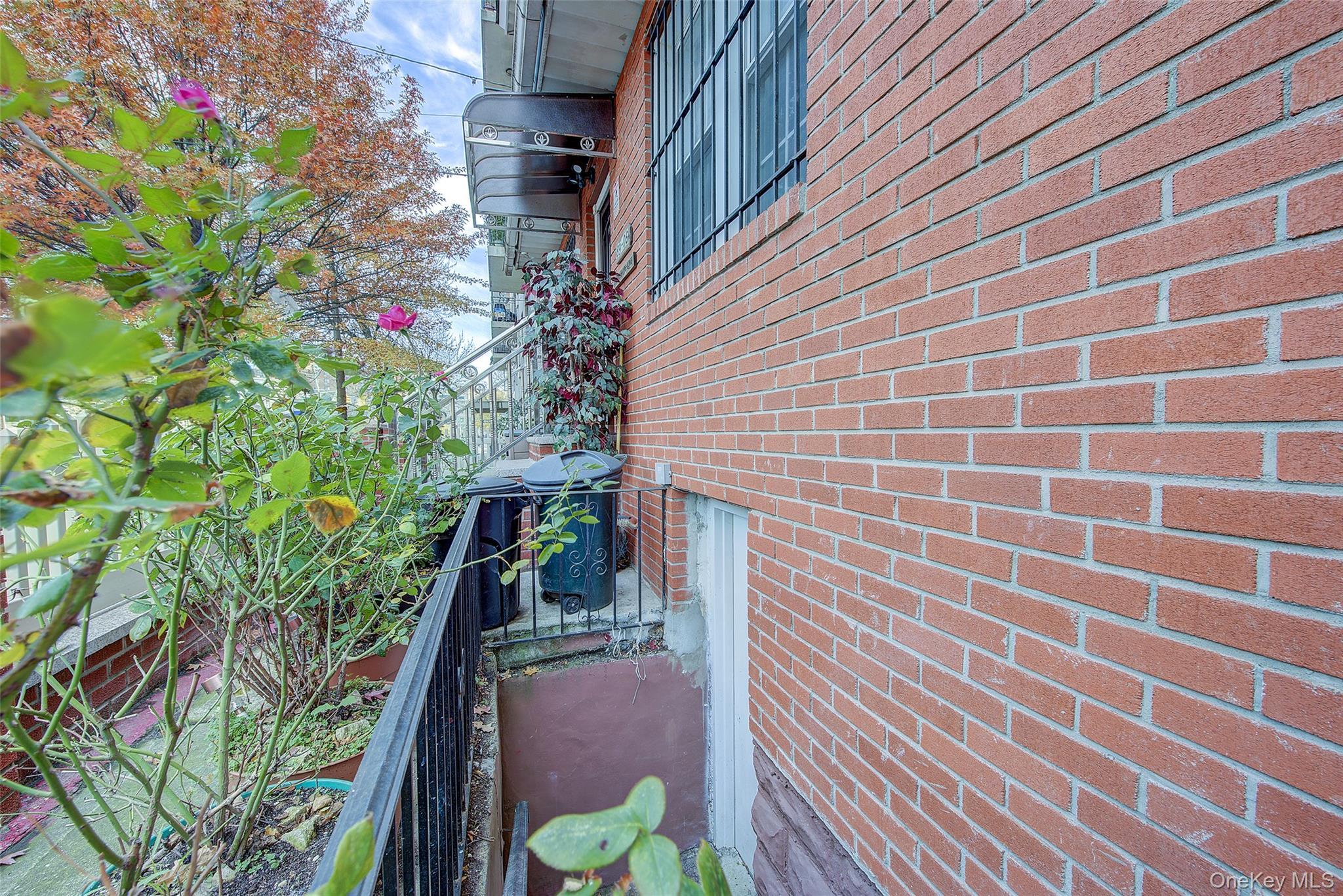 Single Family 175th  Queens, NY 11432, MLS-931734-30