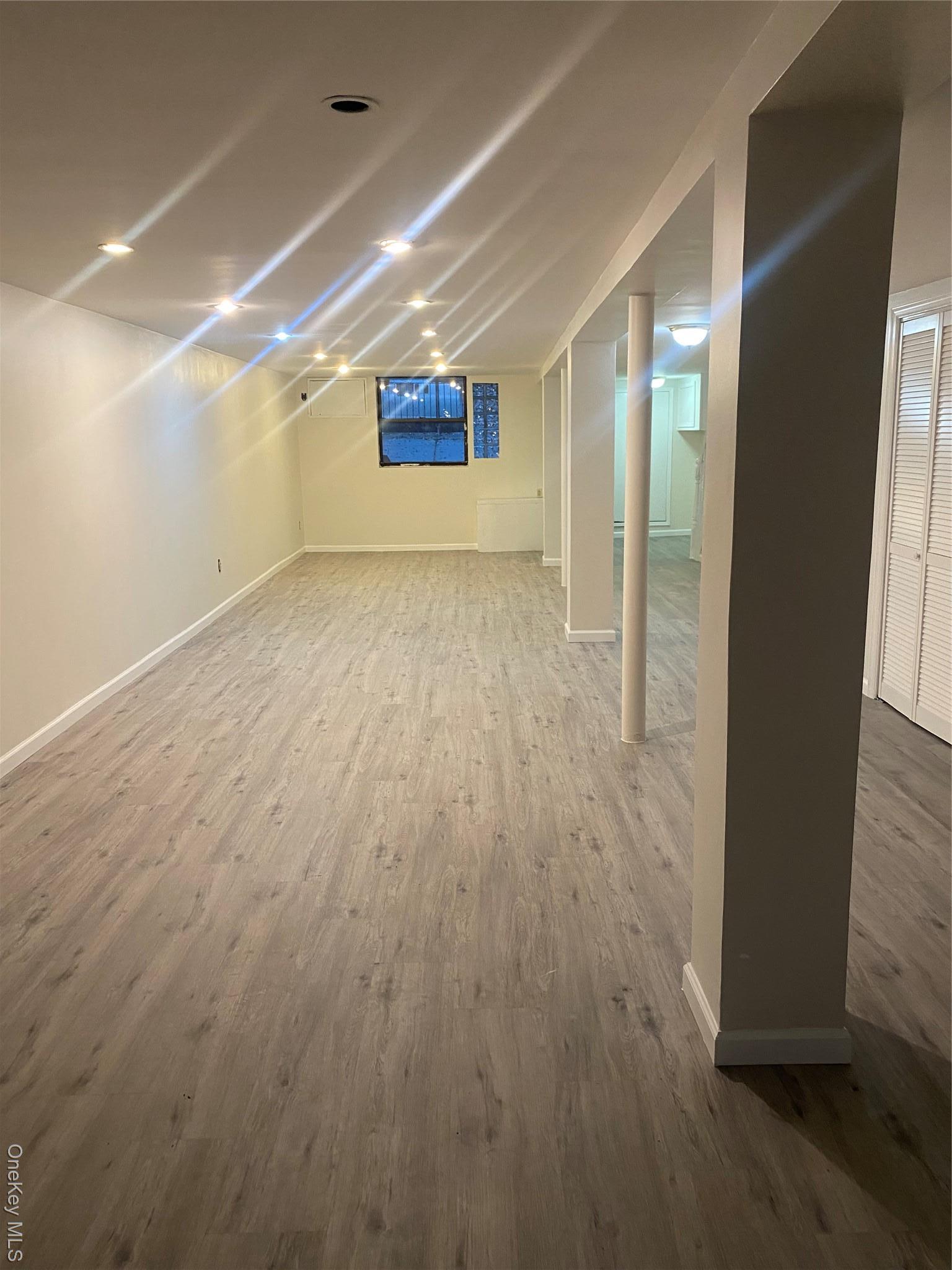 Single Family Eliot Queens, NY 11379, MLS-931762-4