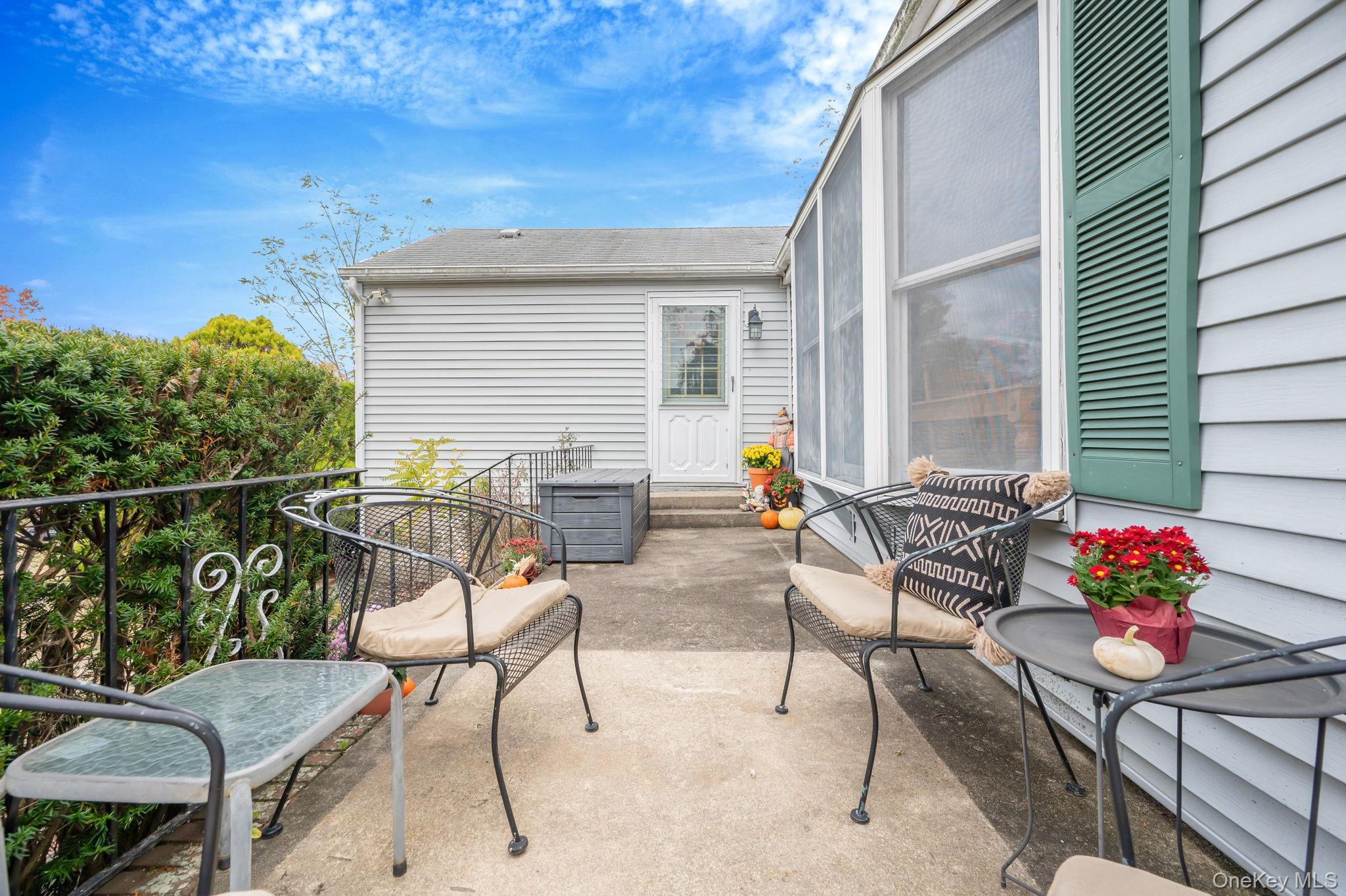 Single Family Terry Suffolk County, NY 11787, MLS-931771-2