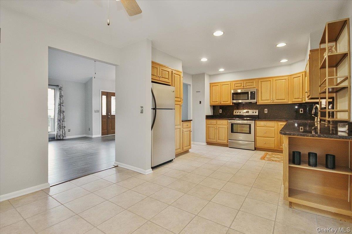 Single Family Old Post  Orange County, NY 12542, MLS-931782-18