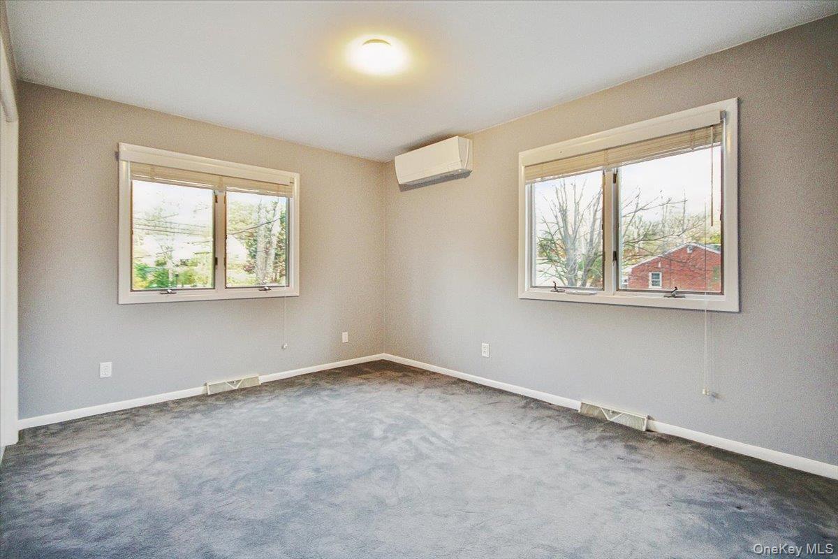 Single Family Old Post  Orange County, NY 12542, MLS-931782-32