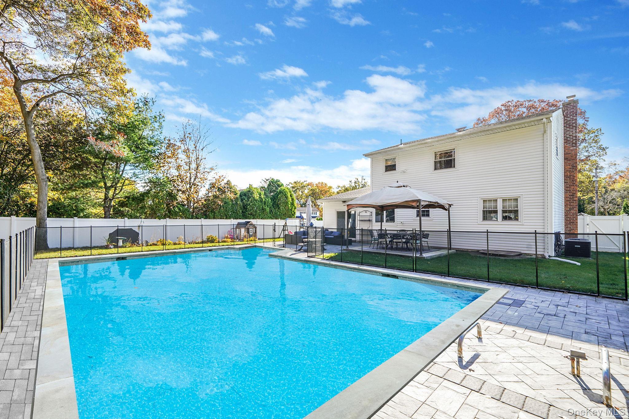 Single Family Joyce  Suffolk County, NY 11788, MLS-931791-35