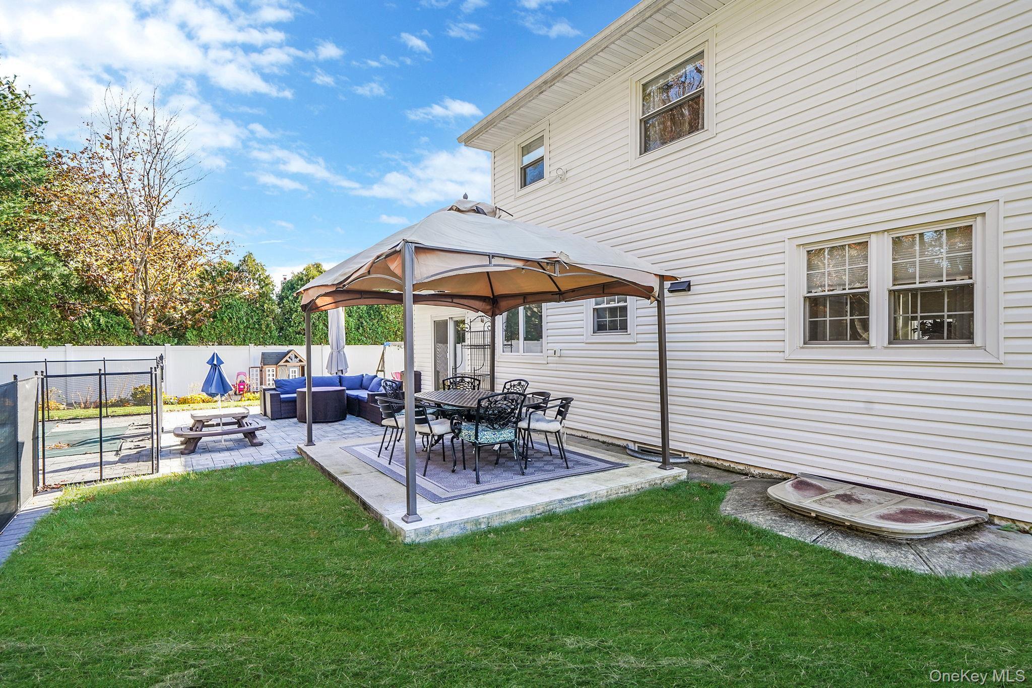 Single Family Joyce  Suffolk County, NY 11788, MLS-931791-37