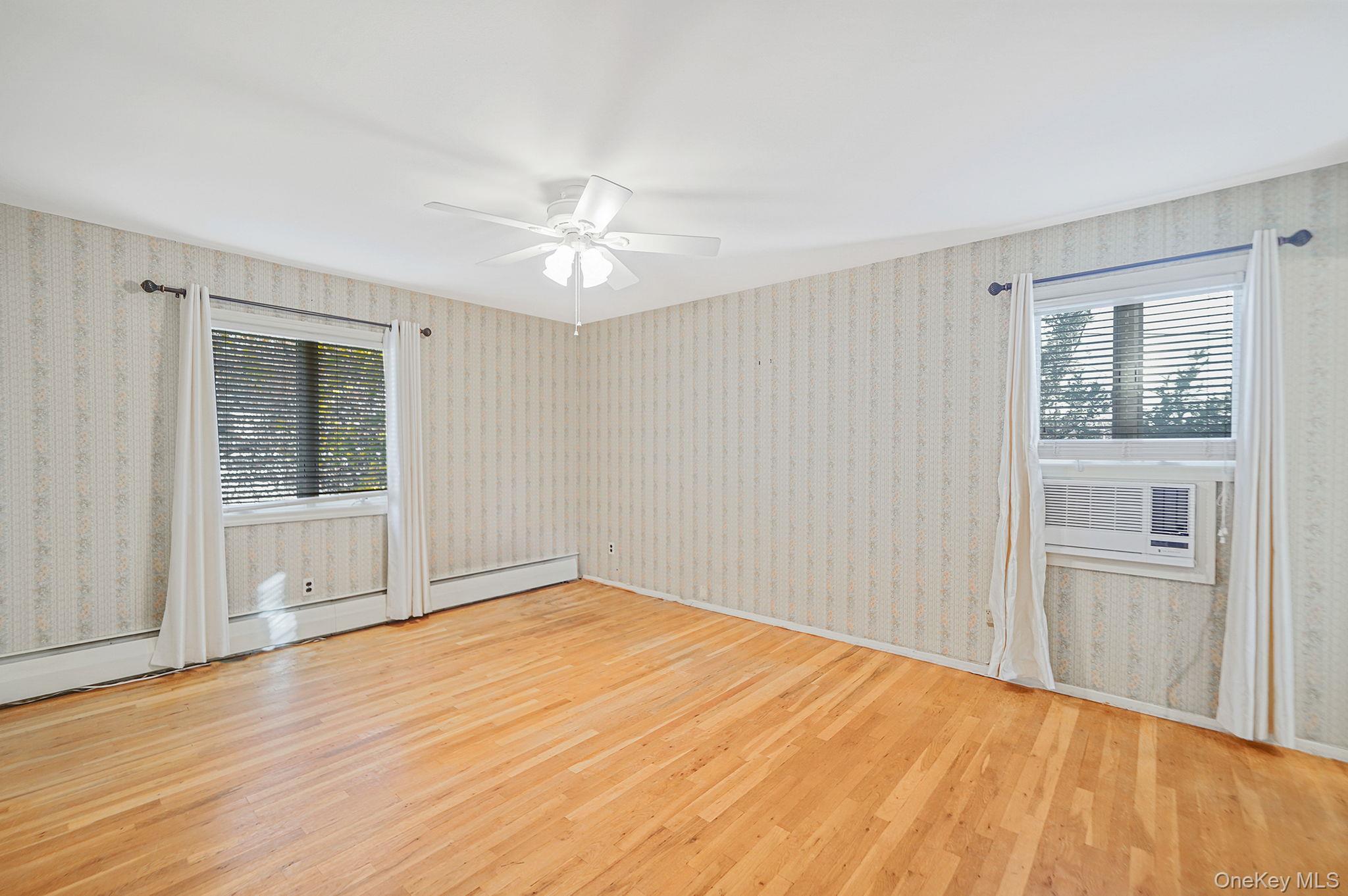 Single Family Glacier  Suffolk County, NY 11787, MLS-931810-20