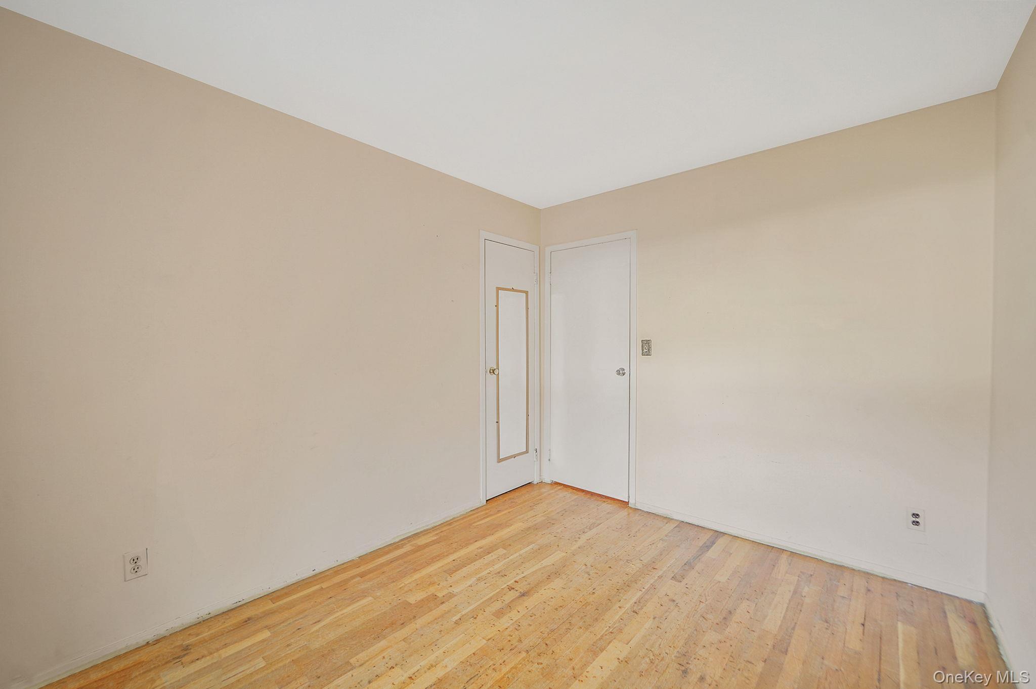 Single Family Glacier  Suffolk County, NY 11787, MLS-931810-25