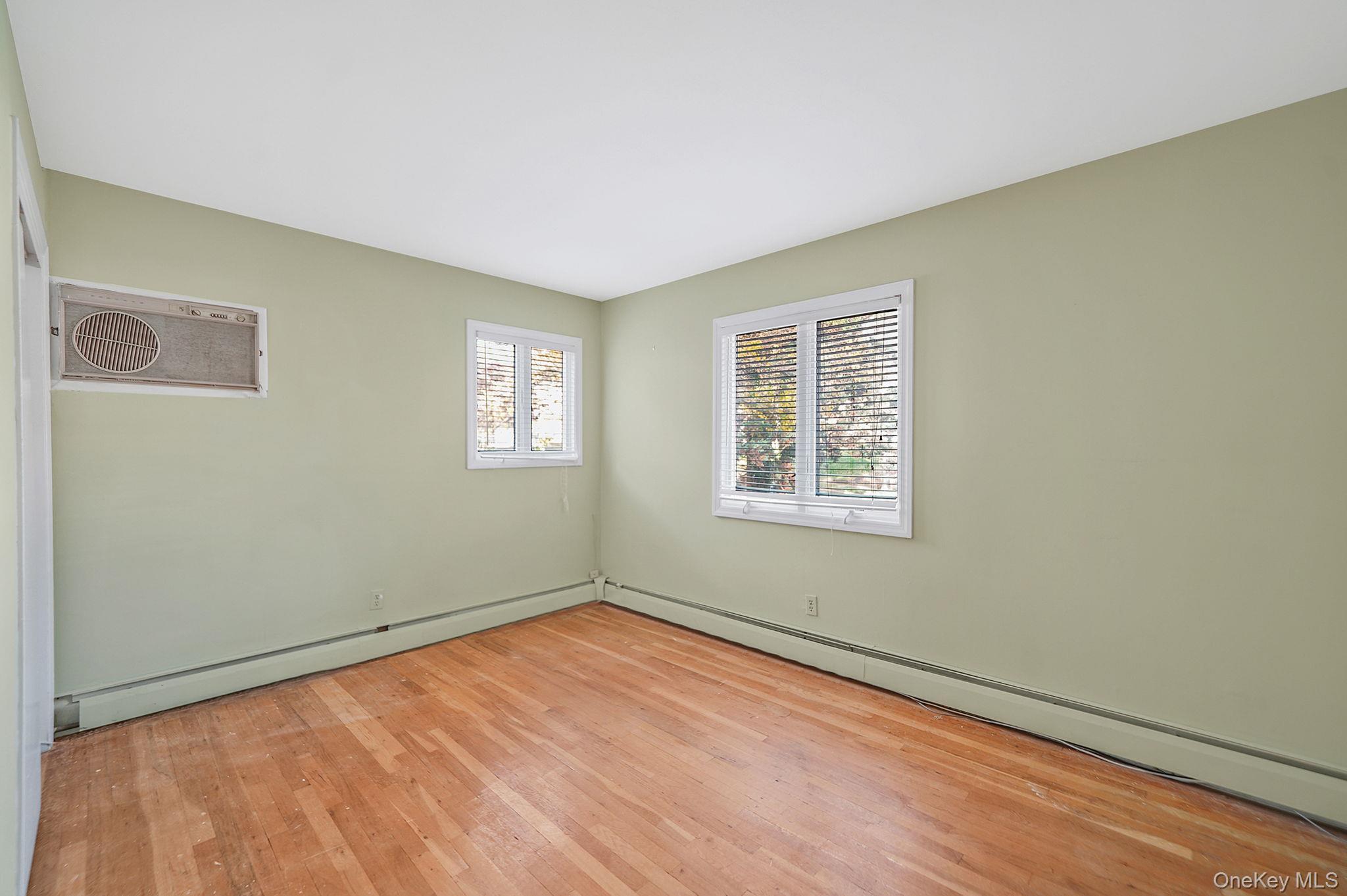 Single Family Glacier  Suffolk County, NY 11787, MLS-931810-26