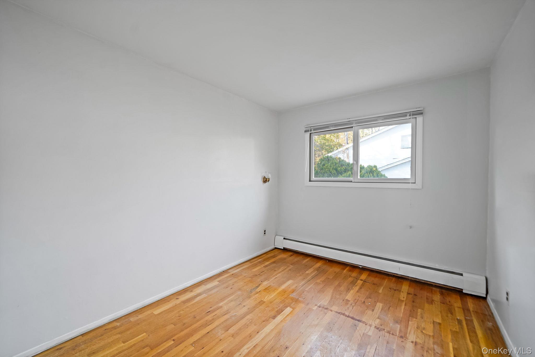 Single Family Glacier  Suffolk County, NY 11787, MLS-931810-28