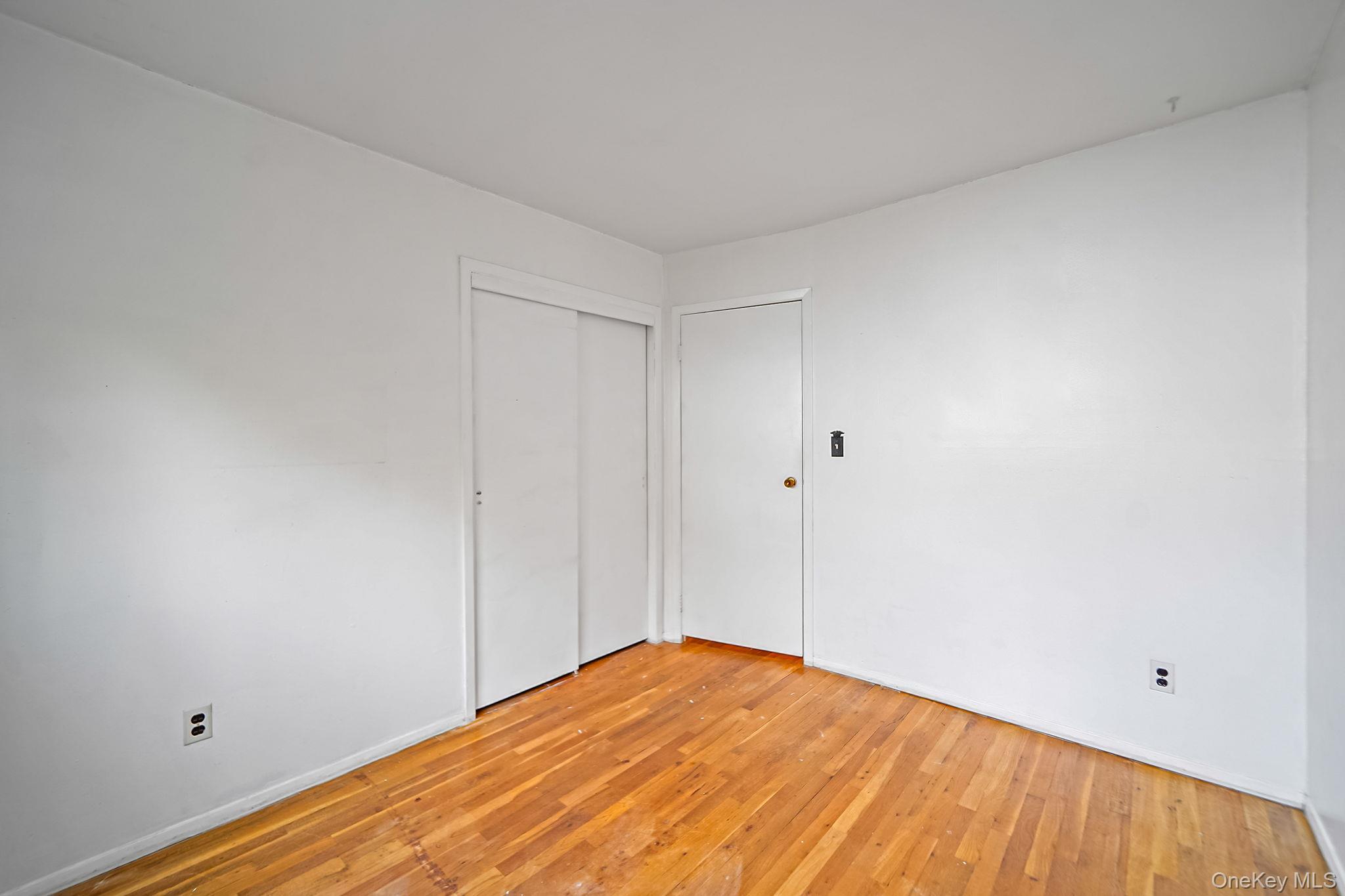 Single Family Glacier  Suffolk County, NY 11787, MLS-931810-29