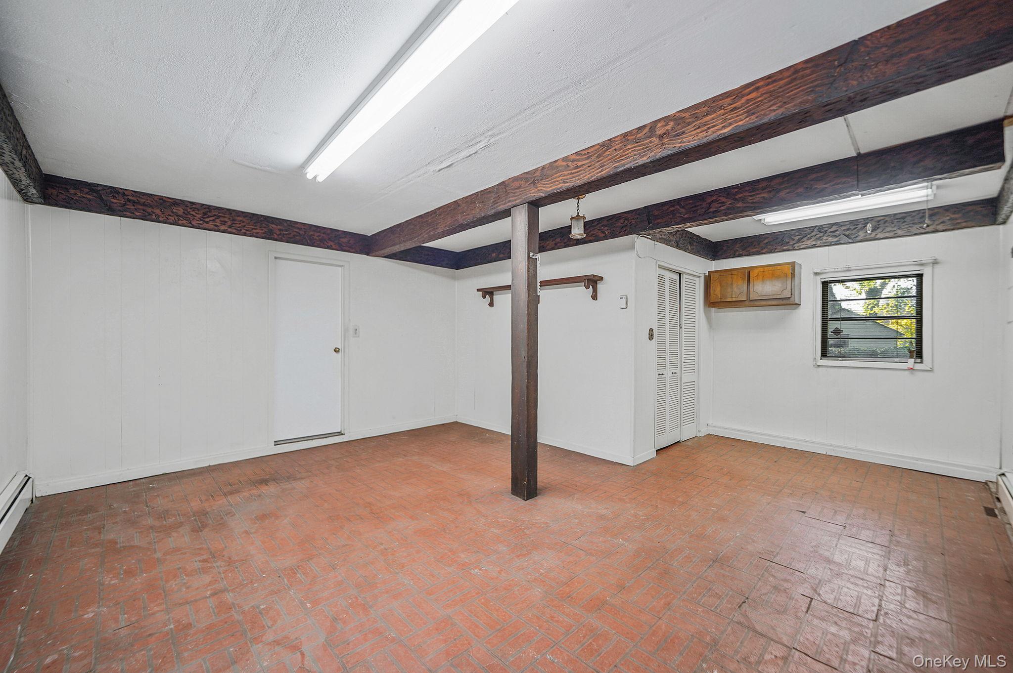 Single Family Glacier  Suffolk County, NY 11787, MLS-931810-31