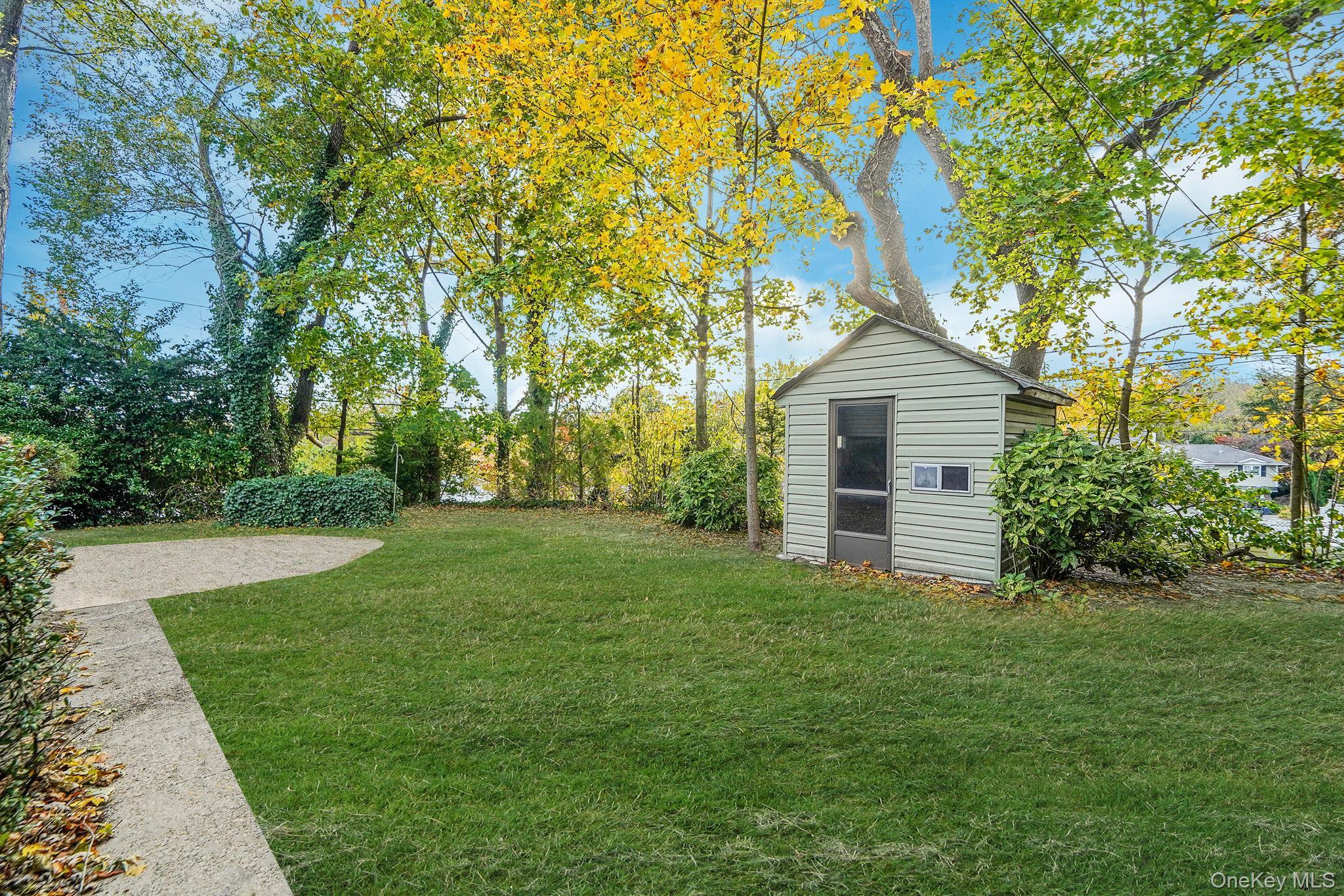 Single Family Glacier  Suffolk County, NY 11787, MLS-931810-34