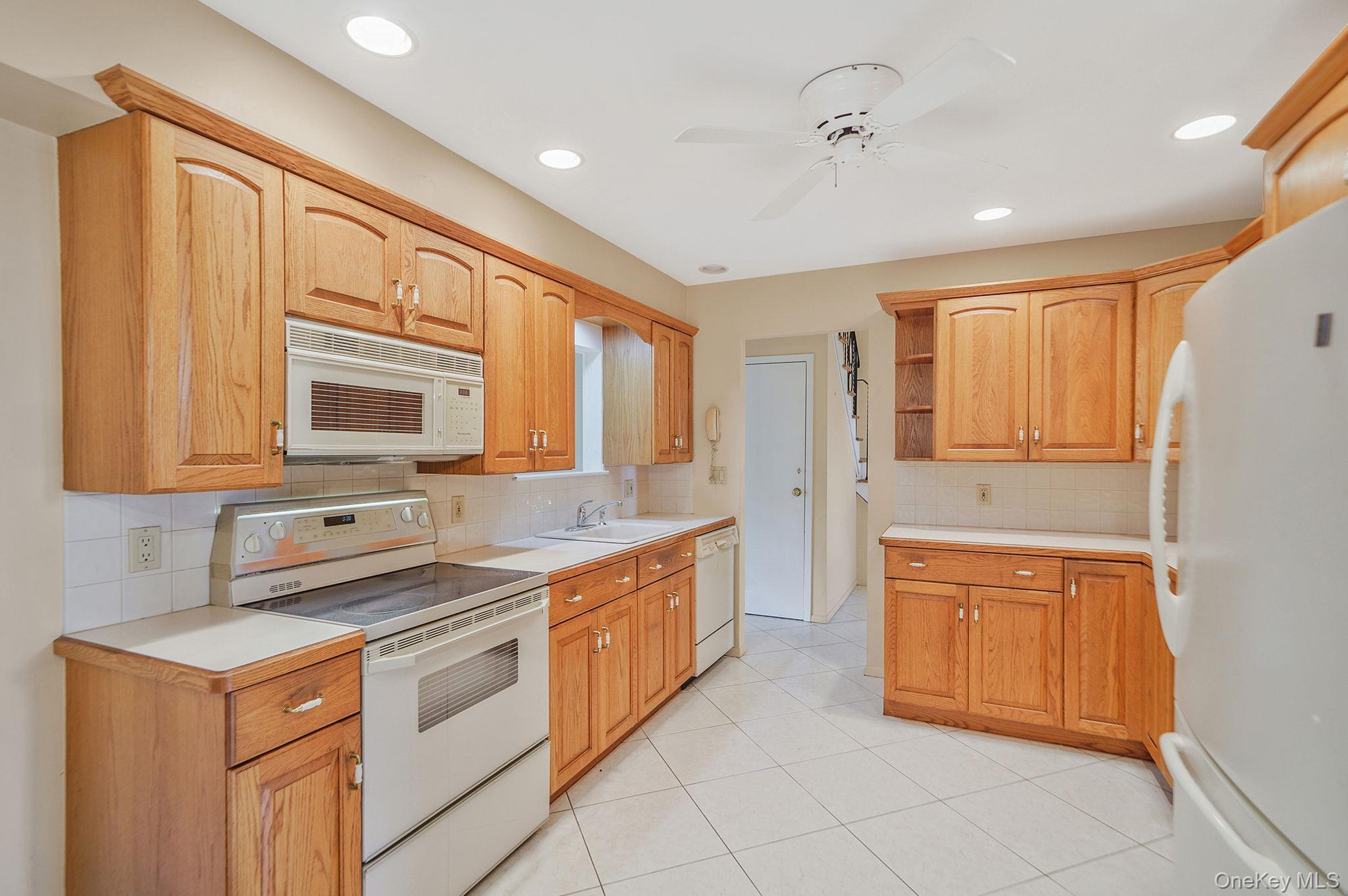 Single Family Glacier  Suffolk County, NY 11787, MLS-931810-7