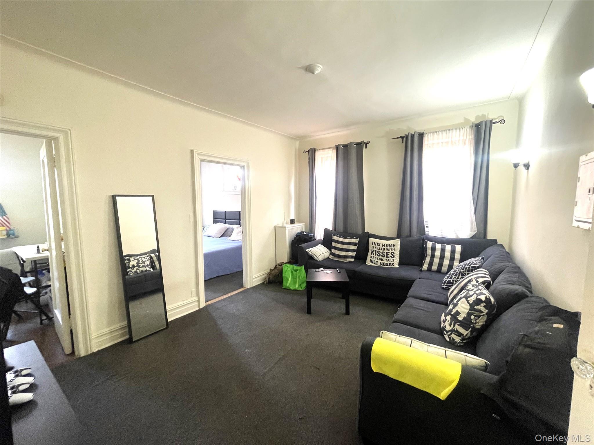 Single Family 81st Queens, NY 11370, MLS-931812-22