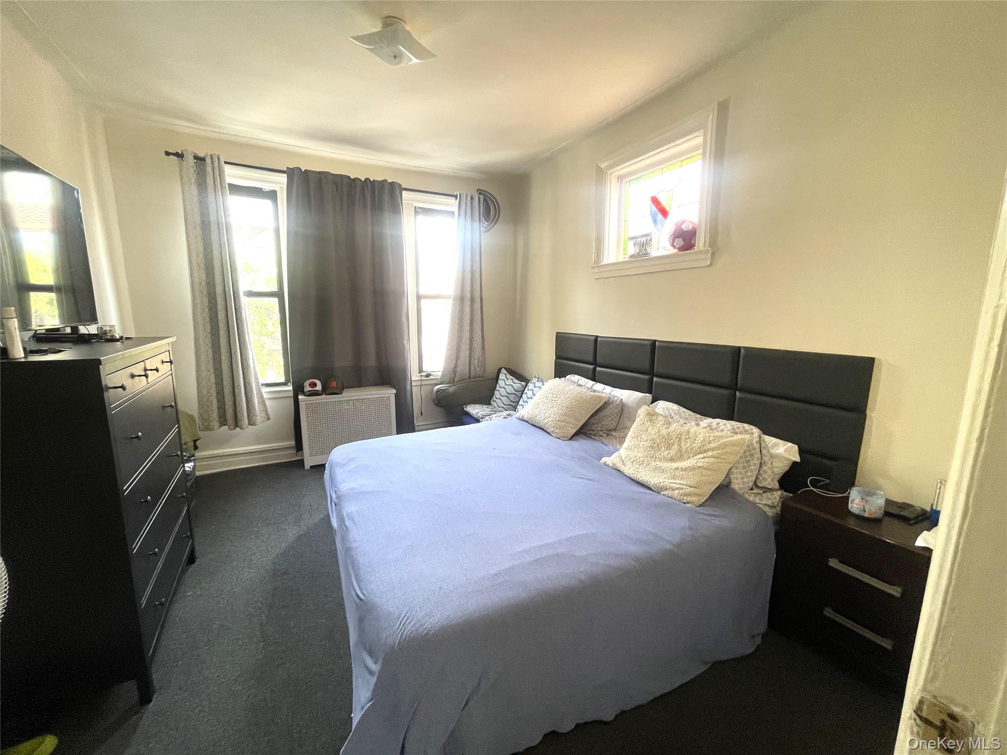 Single Family 81st Queens, NY 11370, MLS-931812-23