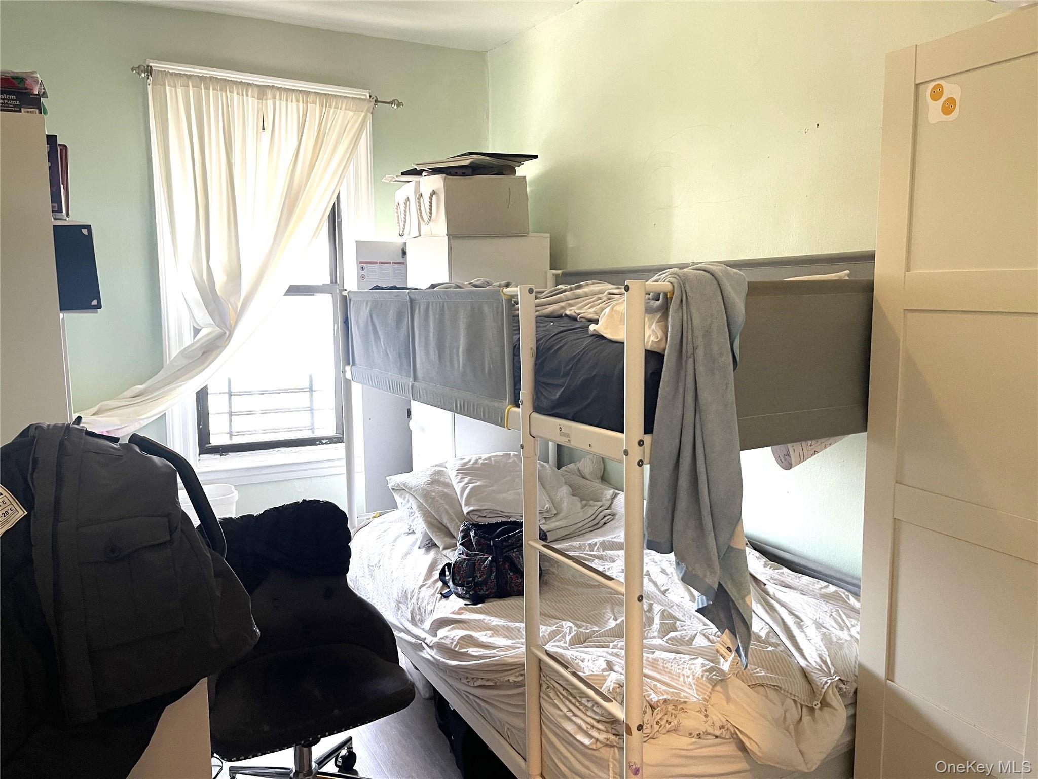 Single Family 81st Queens, NY 11370, MLS-931812-29