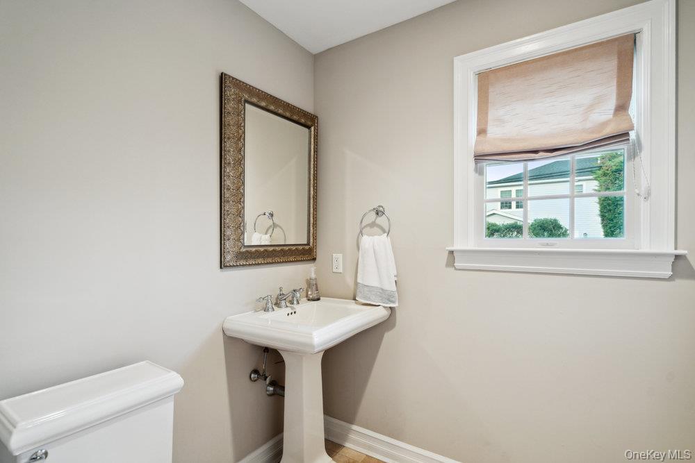 Single Family Syosset Nassau County, NY 11791, MLS-931822-18