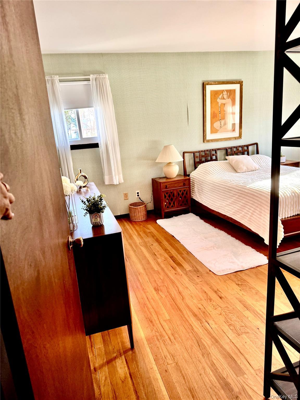 Single Family Christa  Suffolk County, NY 11743, MLS-931830-4