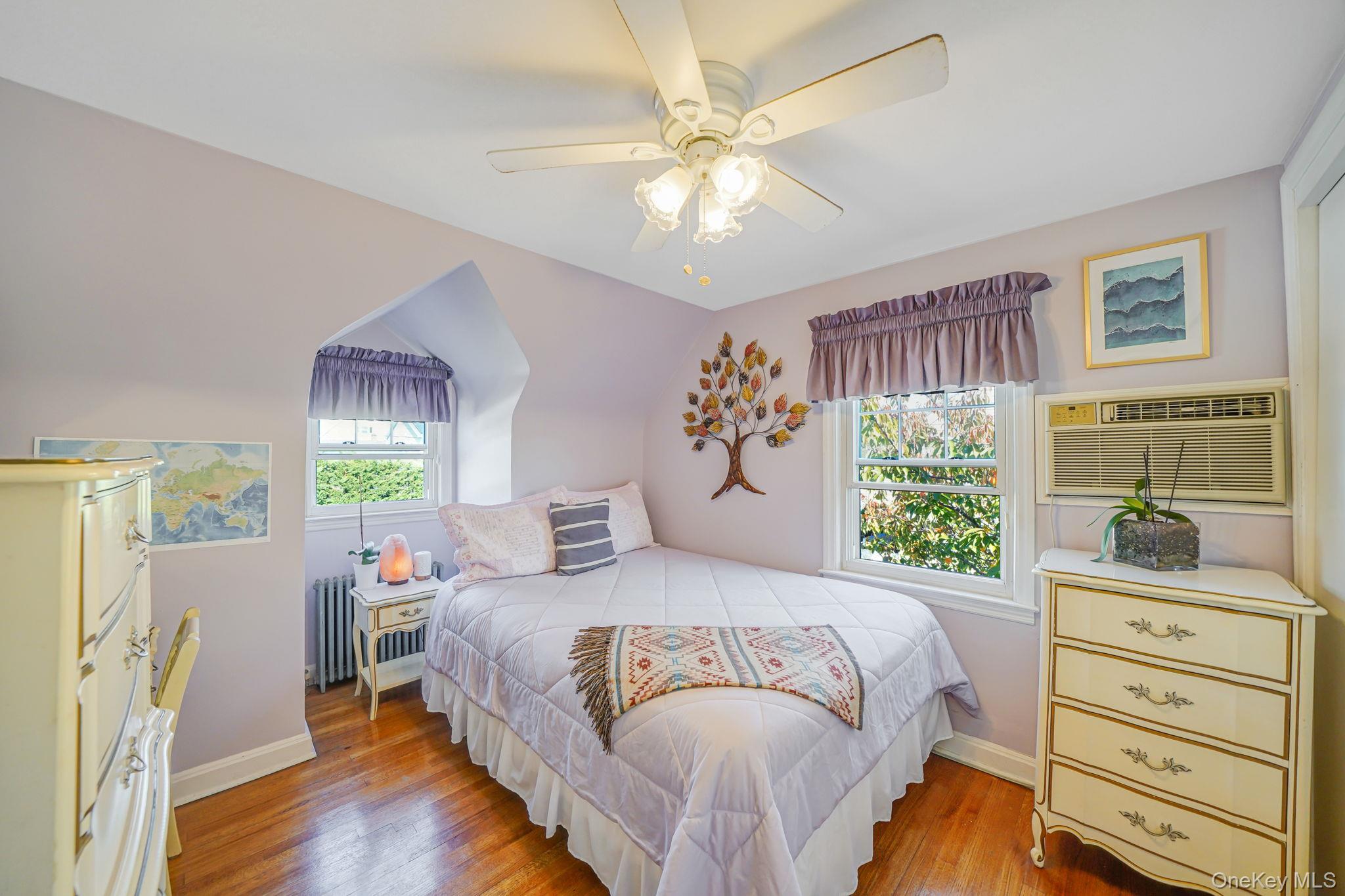 Single Family Claxton  Nassau County, NY 11710, MLS-931844-15