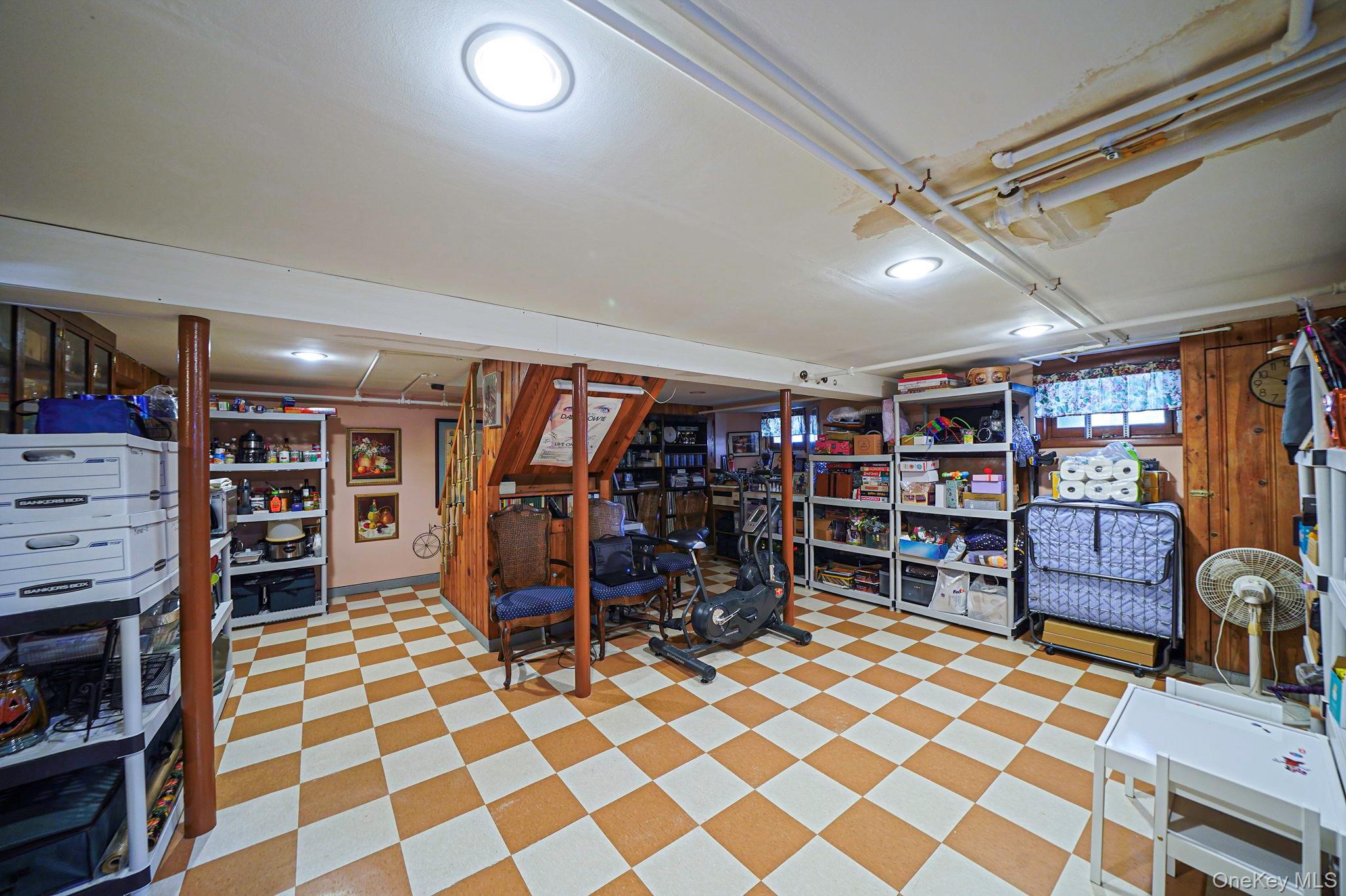 Single Family Claxton  Nassau County, NY 11710, MLS-931844-30