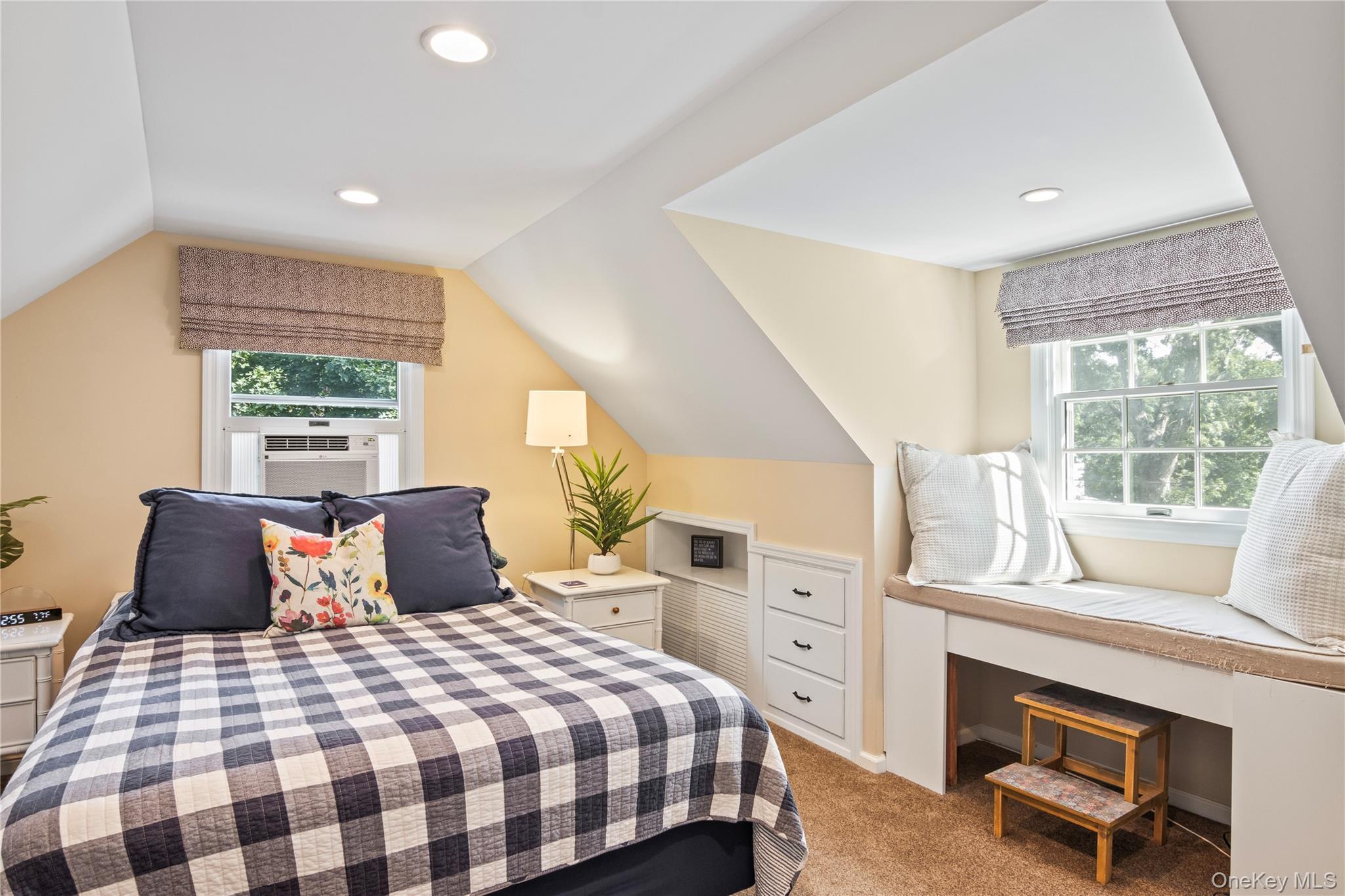 Single Family Norma Suffolk County, NY 11754, MLS-931849-22