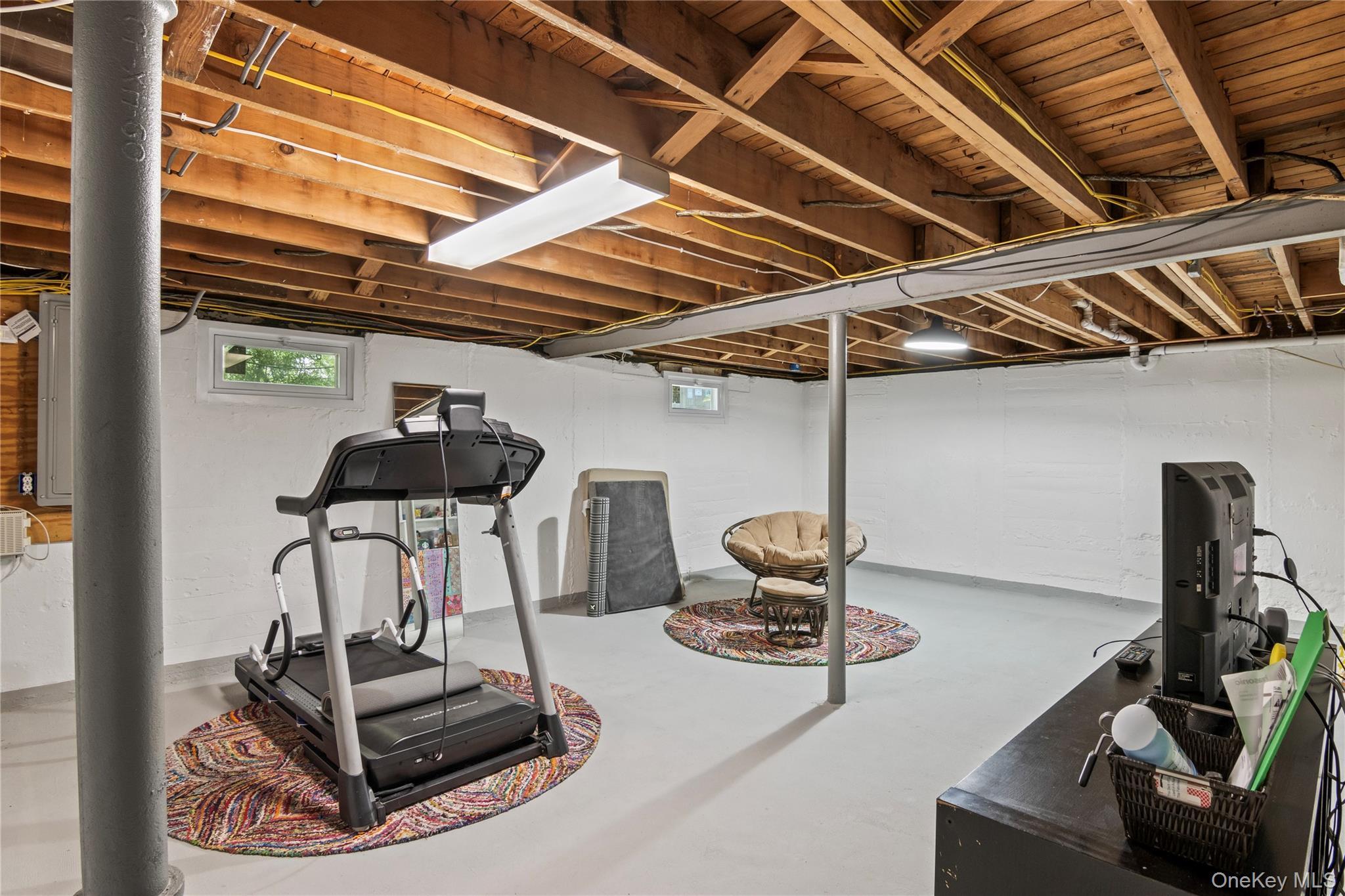 Single Family Norma Suffolk County, NY 11754, MLS-931849-32