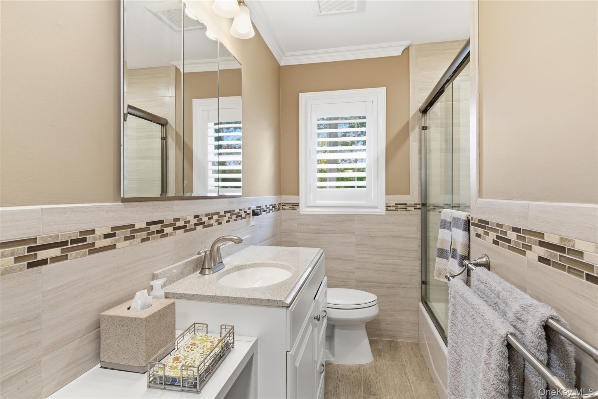 Single Family 5th  Suffolk County, NY 11780, MLS-931860-15